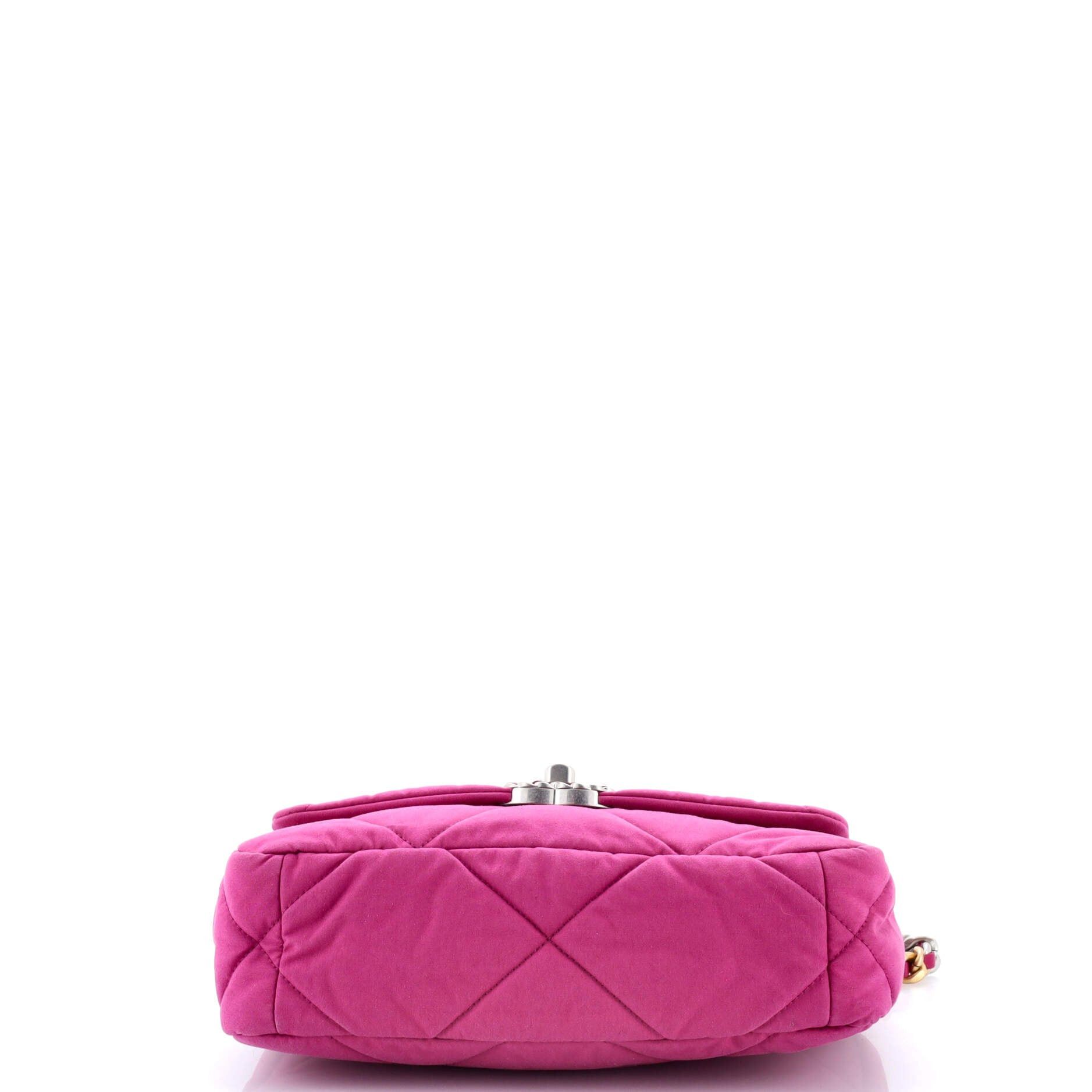 Chanel 19 Flap Bag Size ONE SIZE - 4 Thumbnail