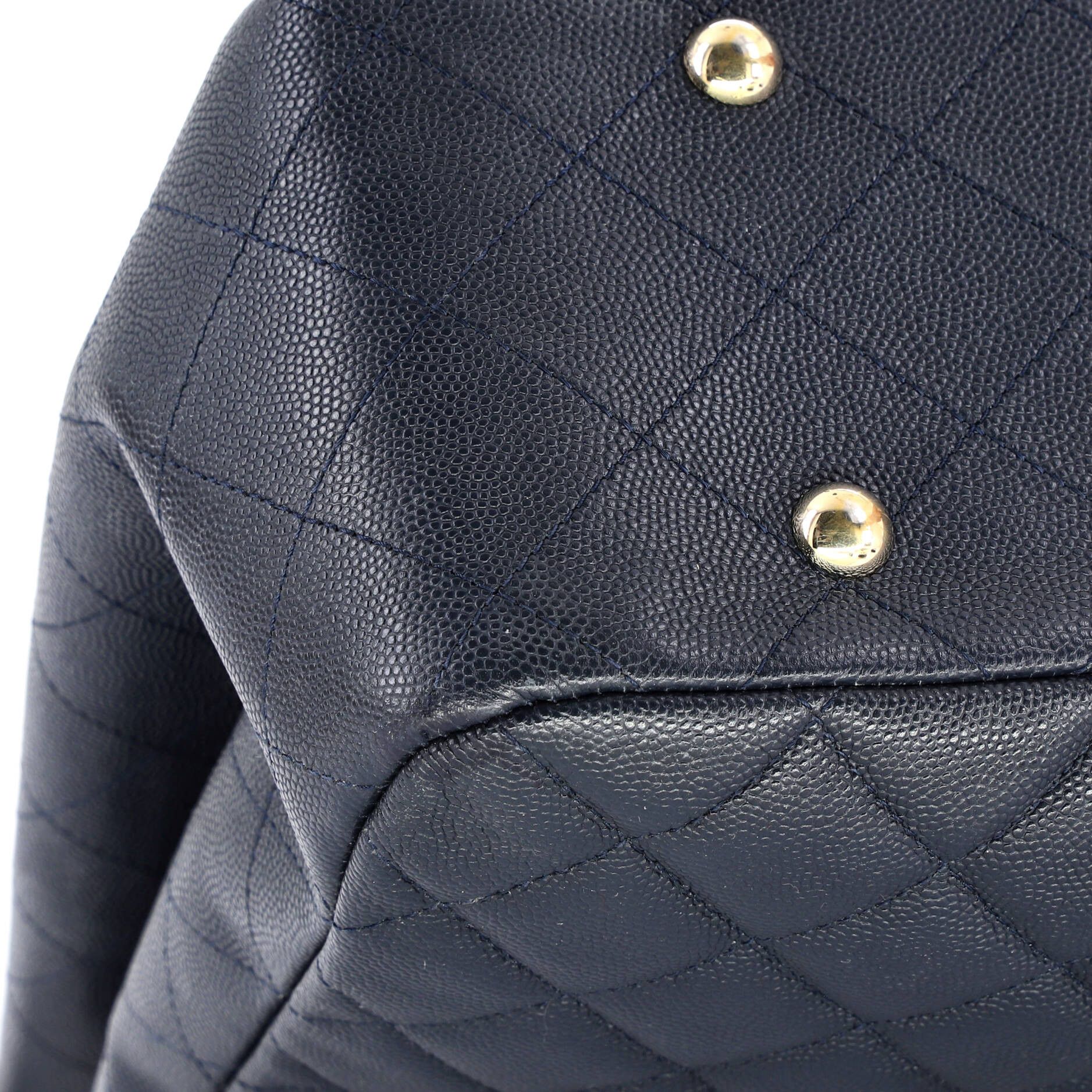 Chanel Classic CC Shopping Tote Size ONE SIZE - 8 Thumbnail