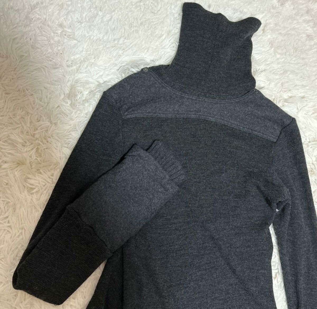 Yohji Yamamoto Y's RED Label Deformed Turtle Roll Sleeves Size M / US 6-8 / IT 42-44 - 3 Thumbnail