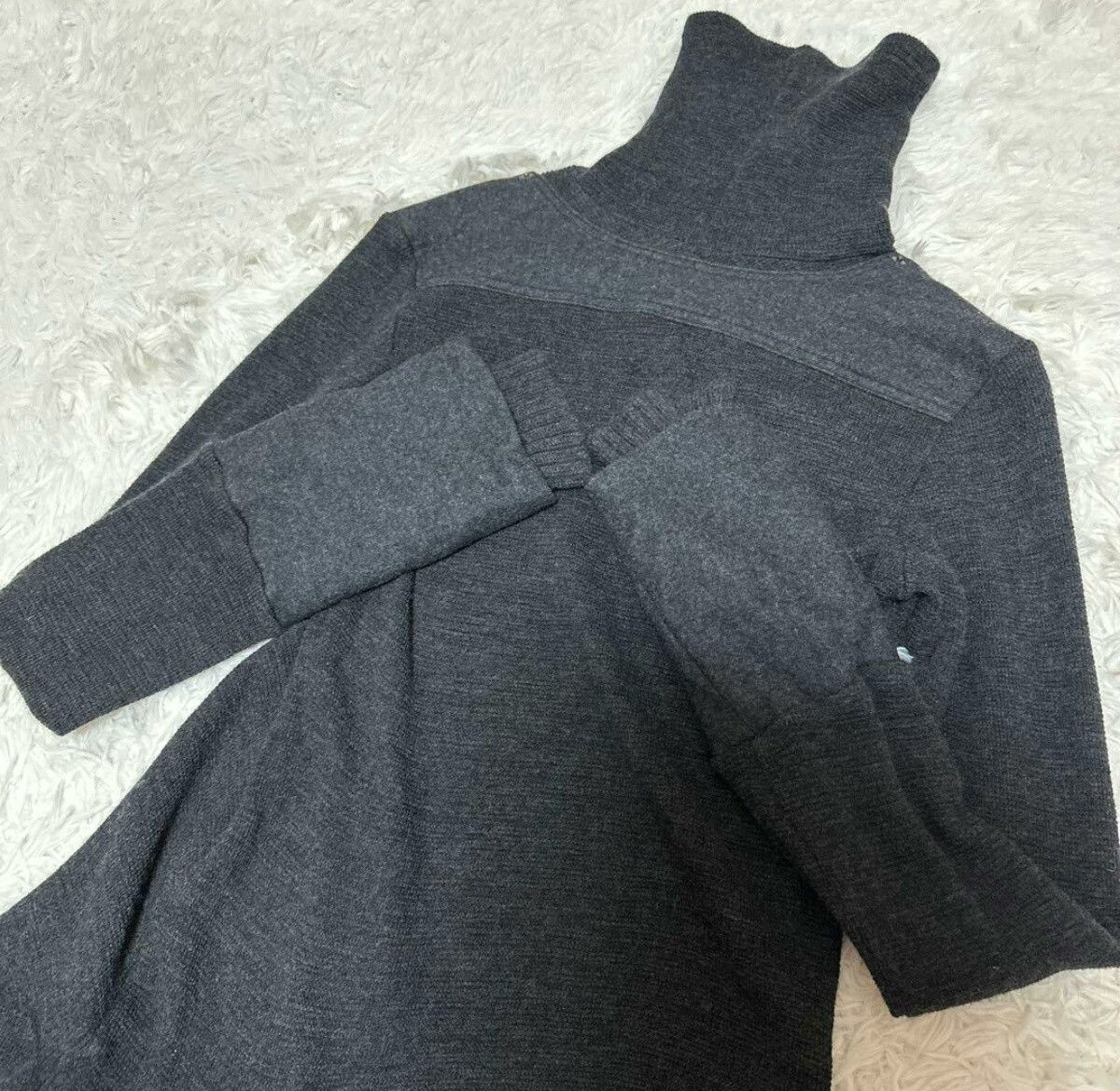 Yohji Yamamoto Y's RED Label Deformed Turtle Roll Sleeves Size M / US 6-8 / IT 42-44 - 4 Thumbnail
