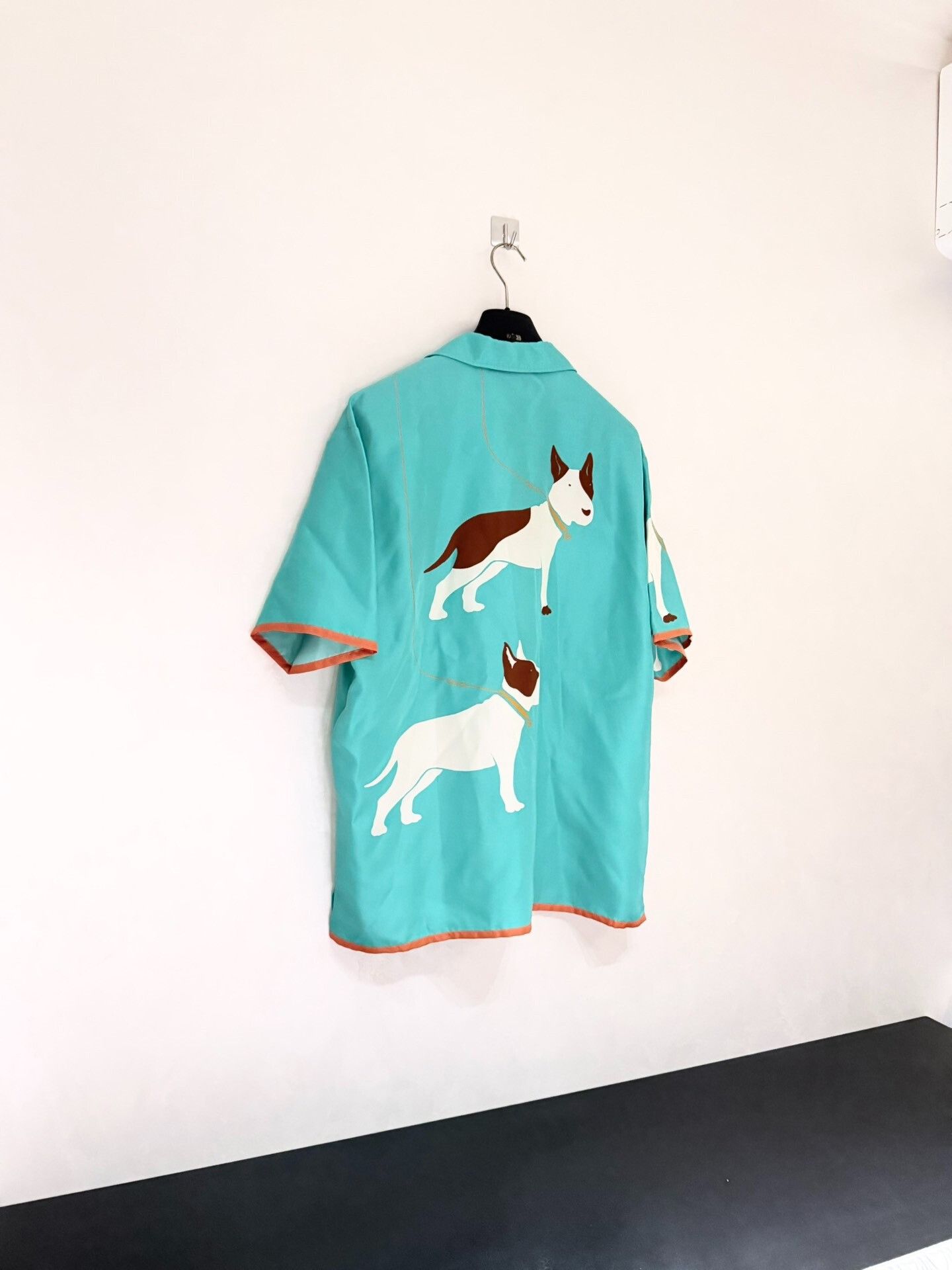 Gucci Gucci 23SS Dog Print Silk Shirt Size US M / EU 48-50 / 2 - 2 Thumbnail