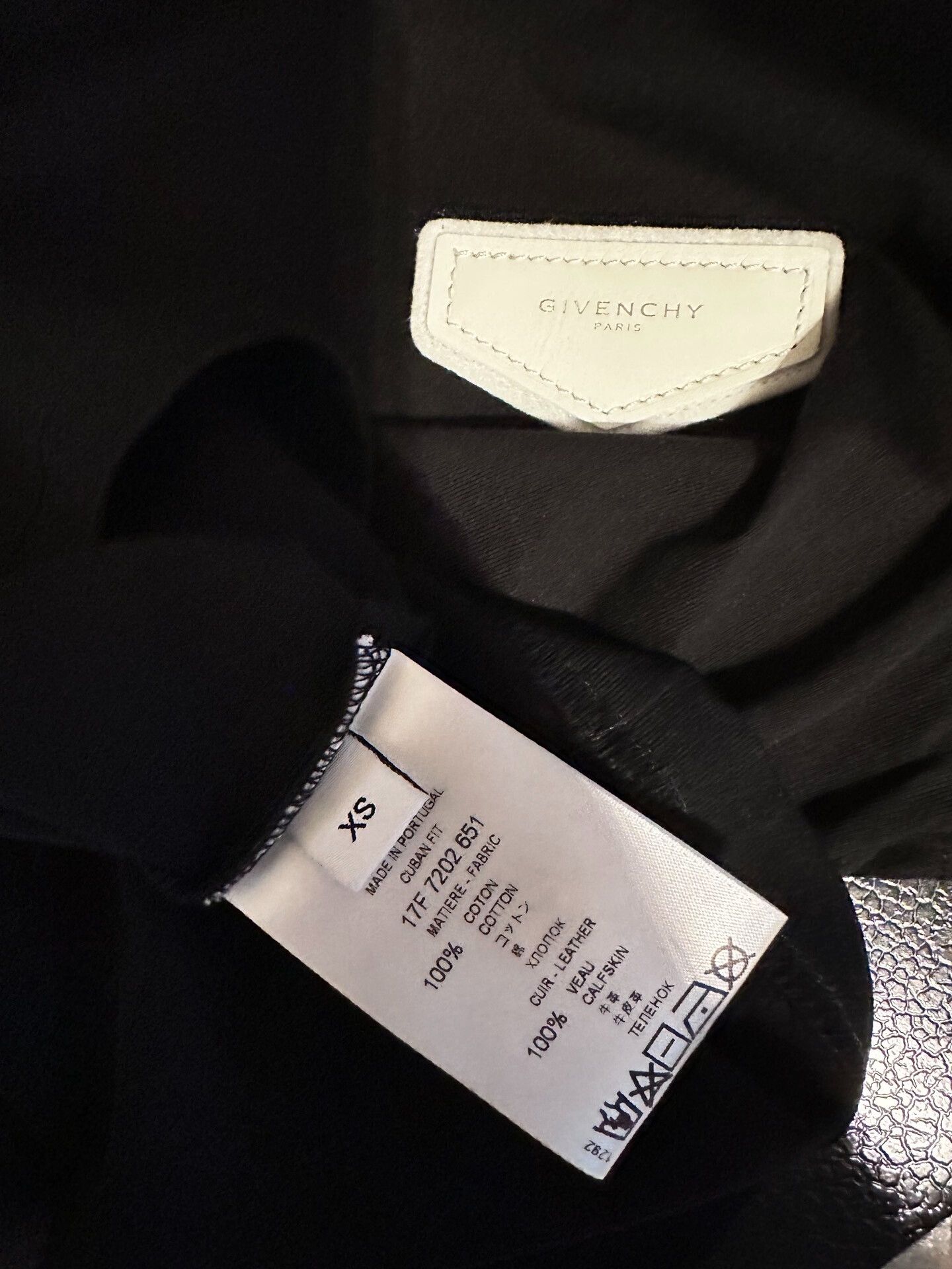 Givenchy Givenchy Women's Short-Sleeve T-Shirt Size XS / US 0-2 / IT 36-38 - 3 Thumbnail