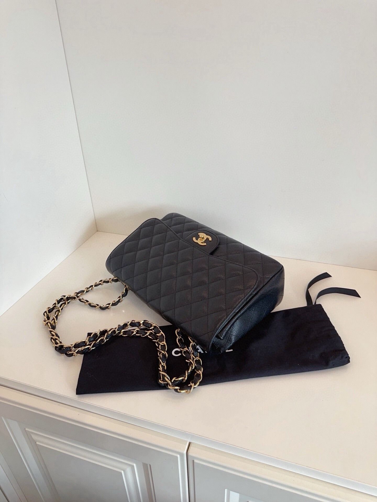 Chanel Pre-loved Bag Very good condition Size ONE SIZE - 6 Thumbnail