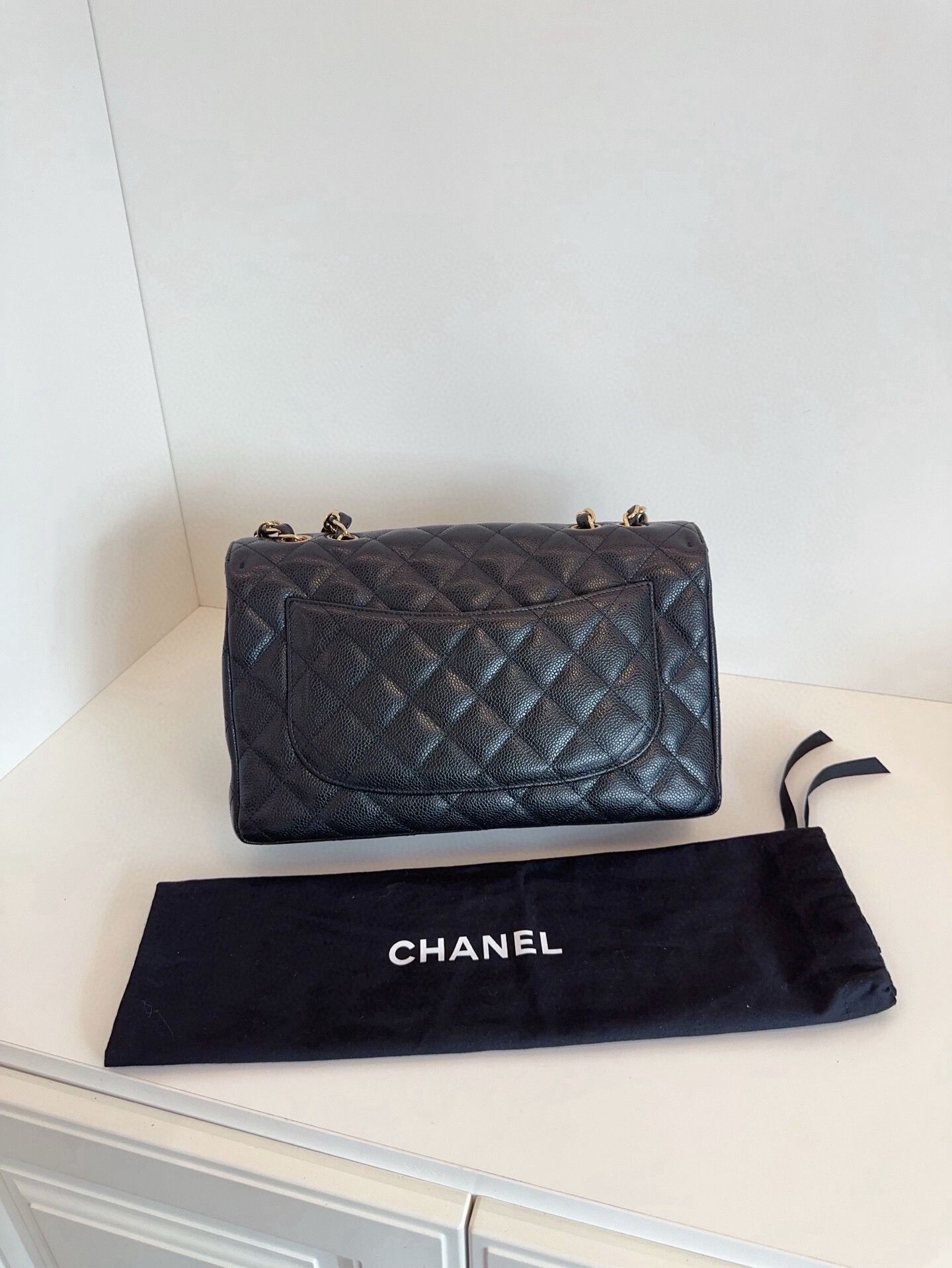 Chanel Pre-loved Bag Very good condition Size ONE SIZE - 3 Thumbnail