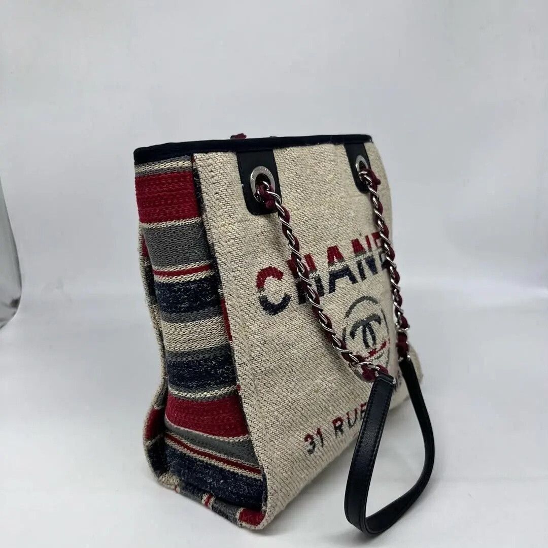 Chanel Pre-loved Bag Very good condition Size ONE SIZE - 2 Thumbnail