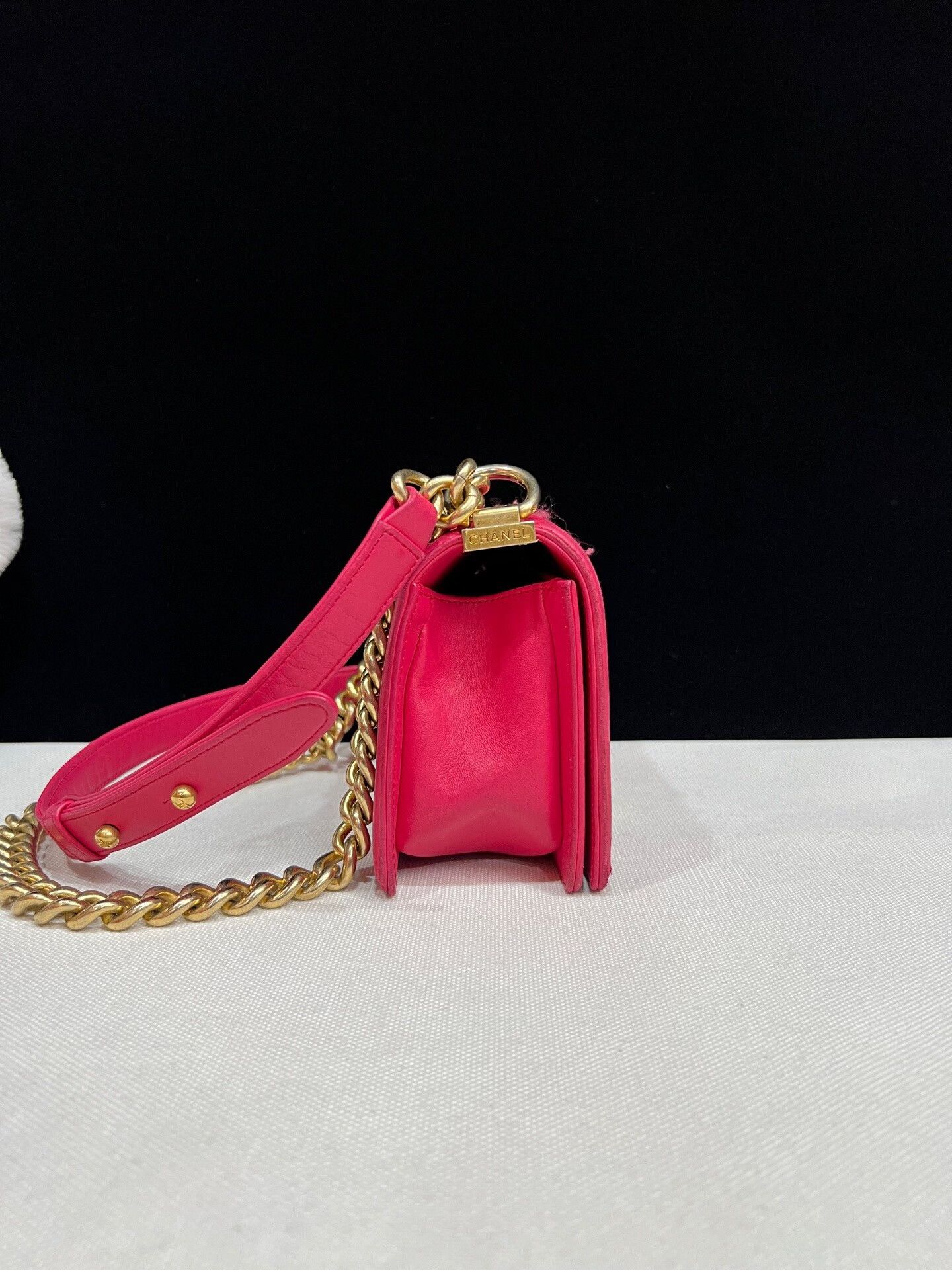 Chanel Pre-loved Bag Very good condition Size ONE SIZE - 5 Thumbnail