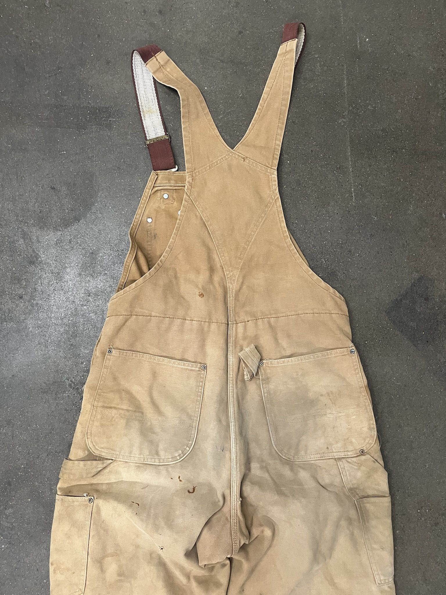 Carhartt × Vintage Vintager 1990s Carhartt Quilted Distressed Canvas Overalls Size L Size US L / EU 52-54 / 3 - 6 Thumbnail