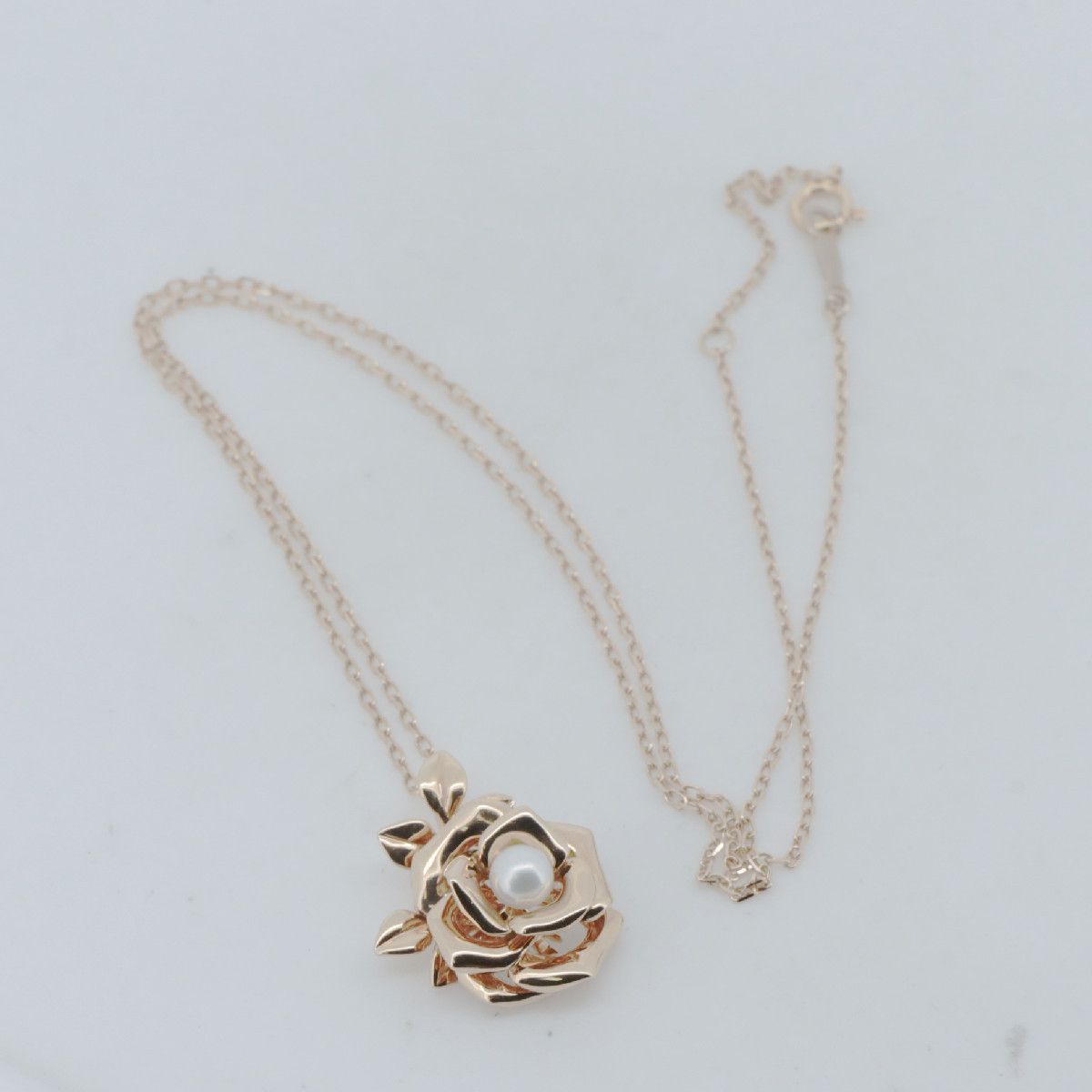 Mikimoto Mikimoto Mikimoto Flower Motif Au750 Necklace Precious Metal Necklace DUTY FREE for USA Size ONE SIZE - 2 Thumbnail