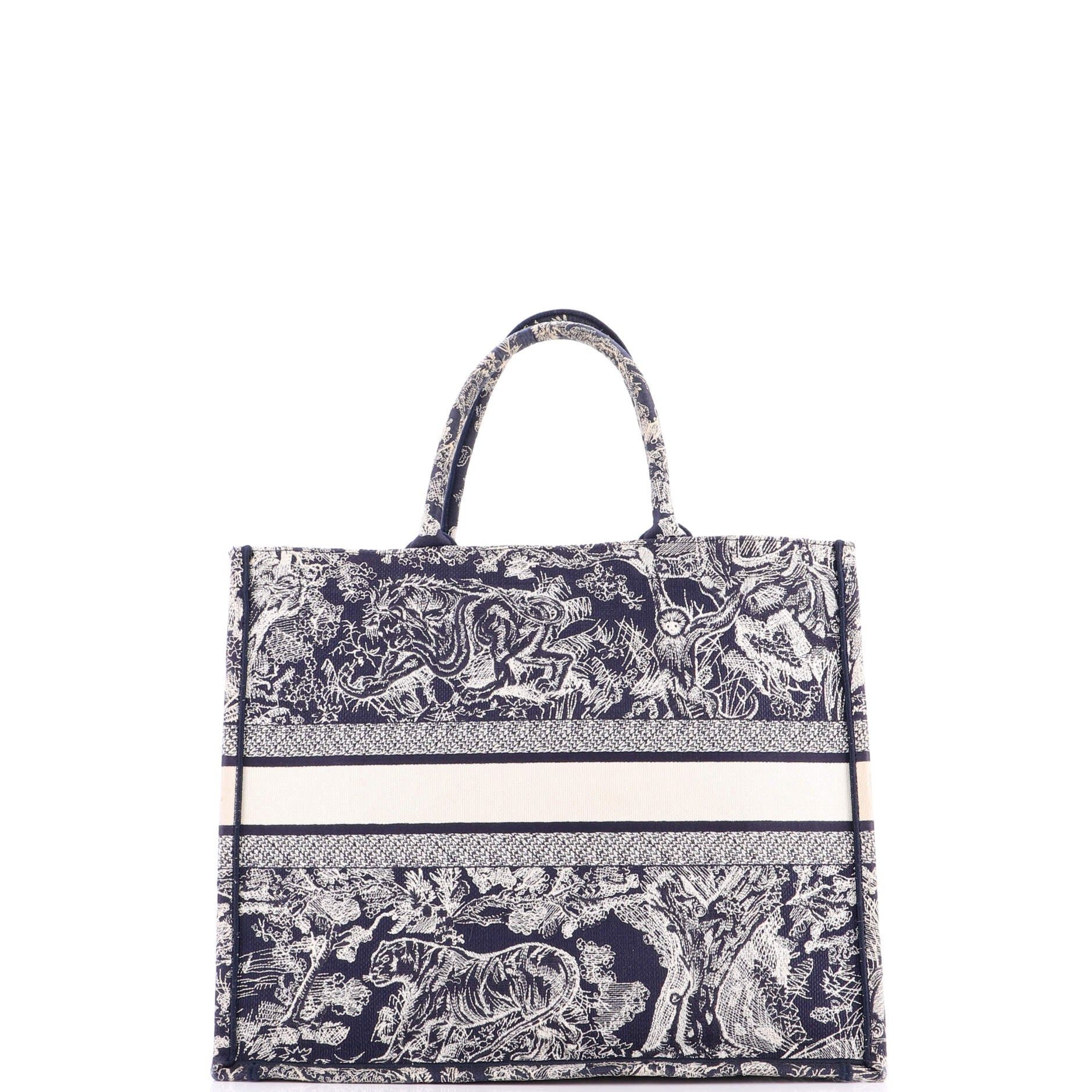 Dior Book Tote Size ONE SIZE - 3 Thumbnail