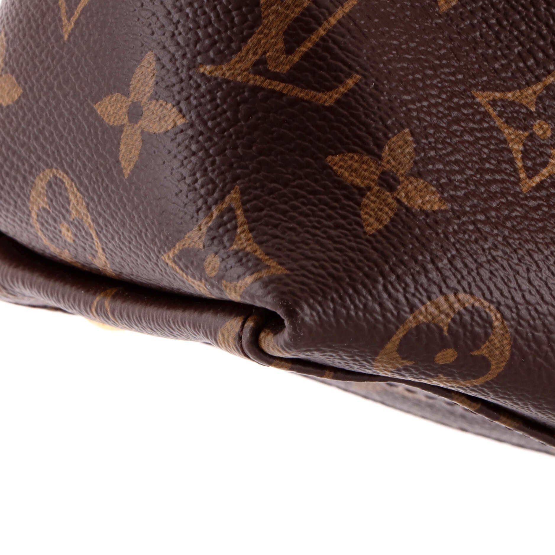 Louis Vuitton V Tote Size ONE SIZE - 6 Thumbnail