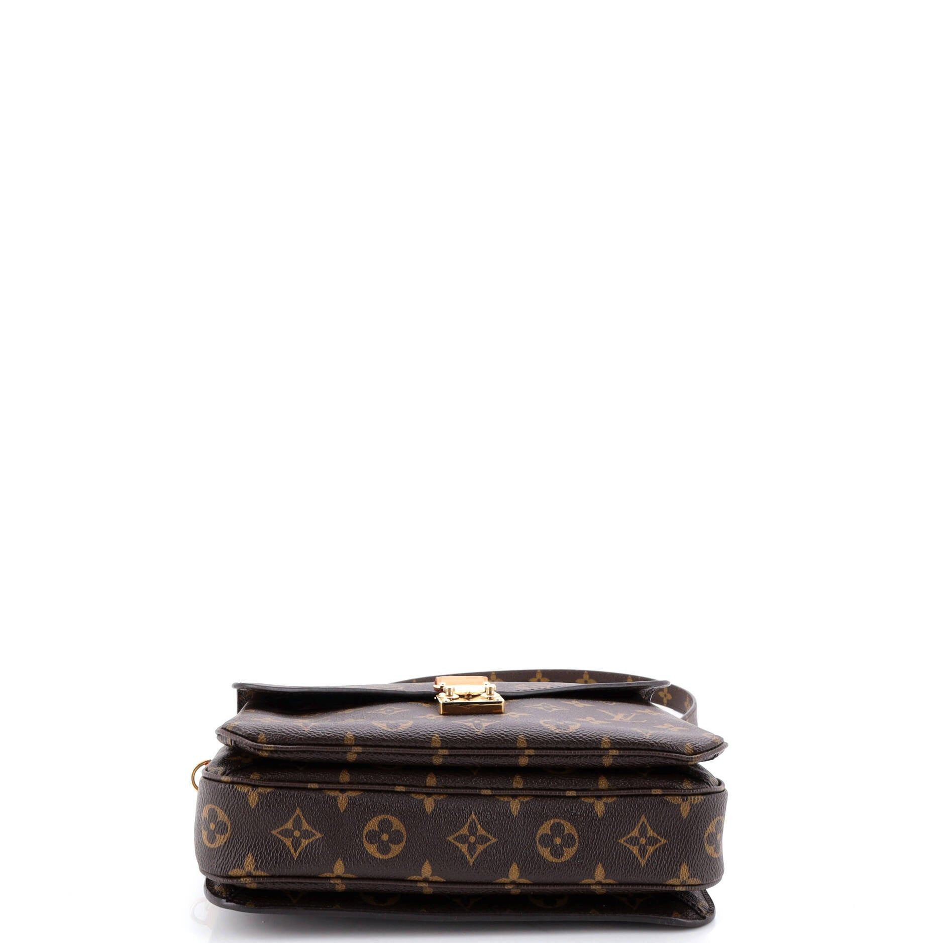 Louis Vuitton Pochette Metis Size ONE SIZE - 4 Thumbnail