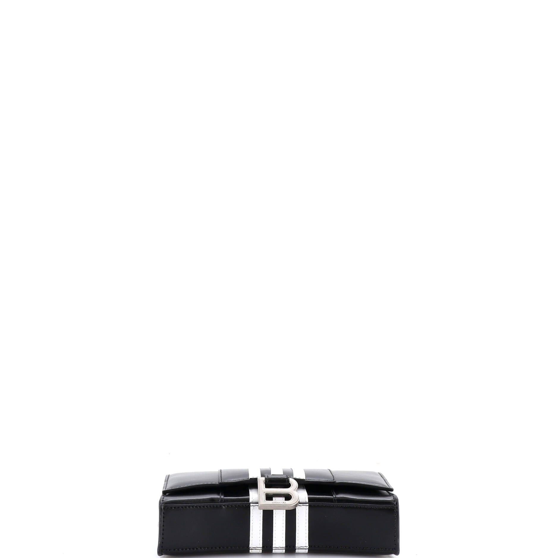 Balenciaga x adidas Hourglass Chain Wallet Size ONE SIZE - 4 Thumbnail