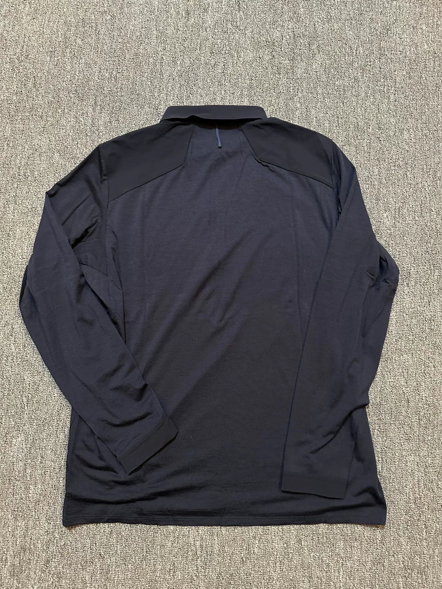 Veilance navy wool long sleeve polo shirt Size US L / EU 52-54 / 3 - 3 Thumbnail