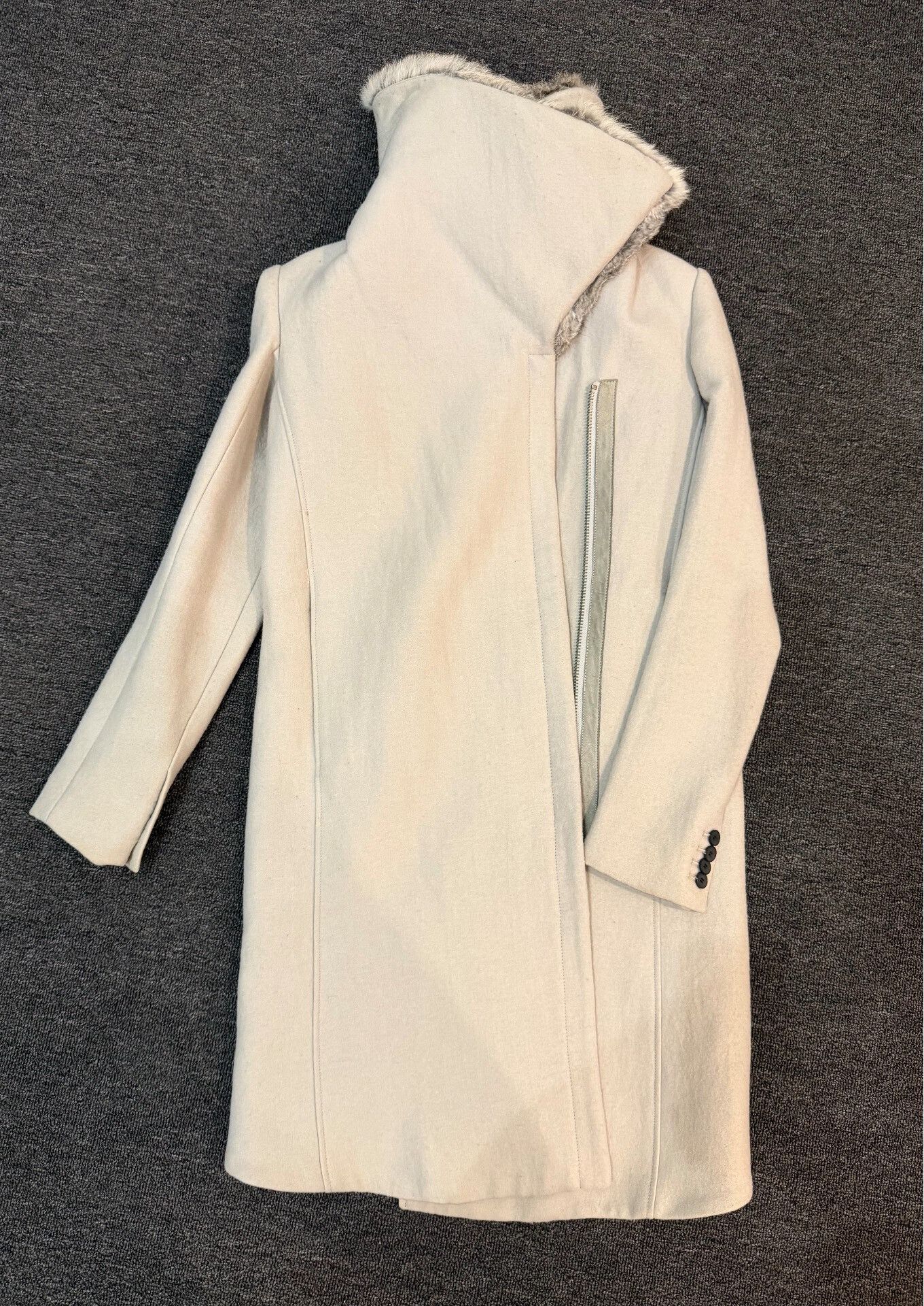 Helmut Lang Helmut Lang Rabbit Fur Coat 2010AW Size S / US 4 / IT 40 - 2 Thumbnail