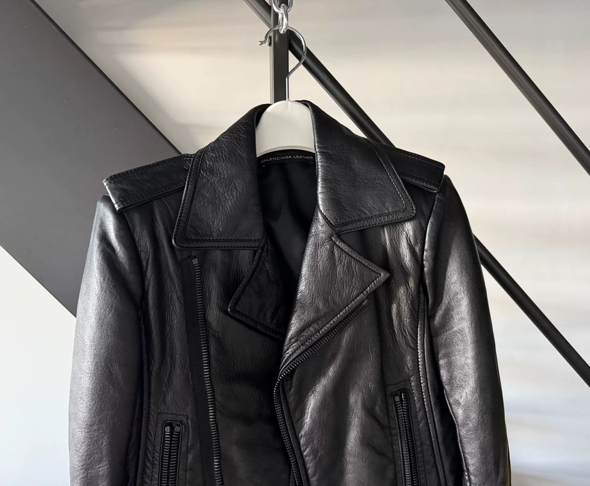 Balenciaga Black Lambskin-Leather Moto Jacket Size US XXS / EU 40 - 6 Thumbnail