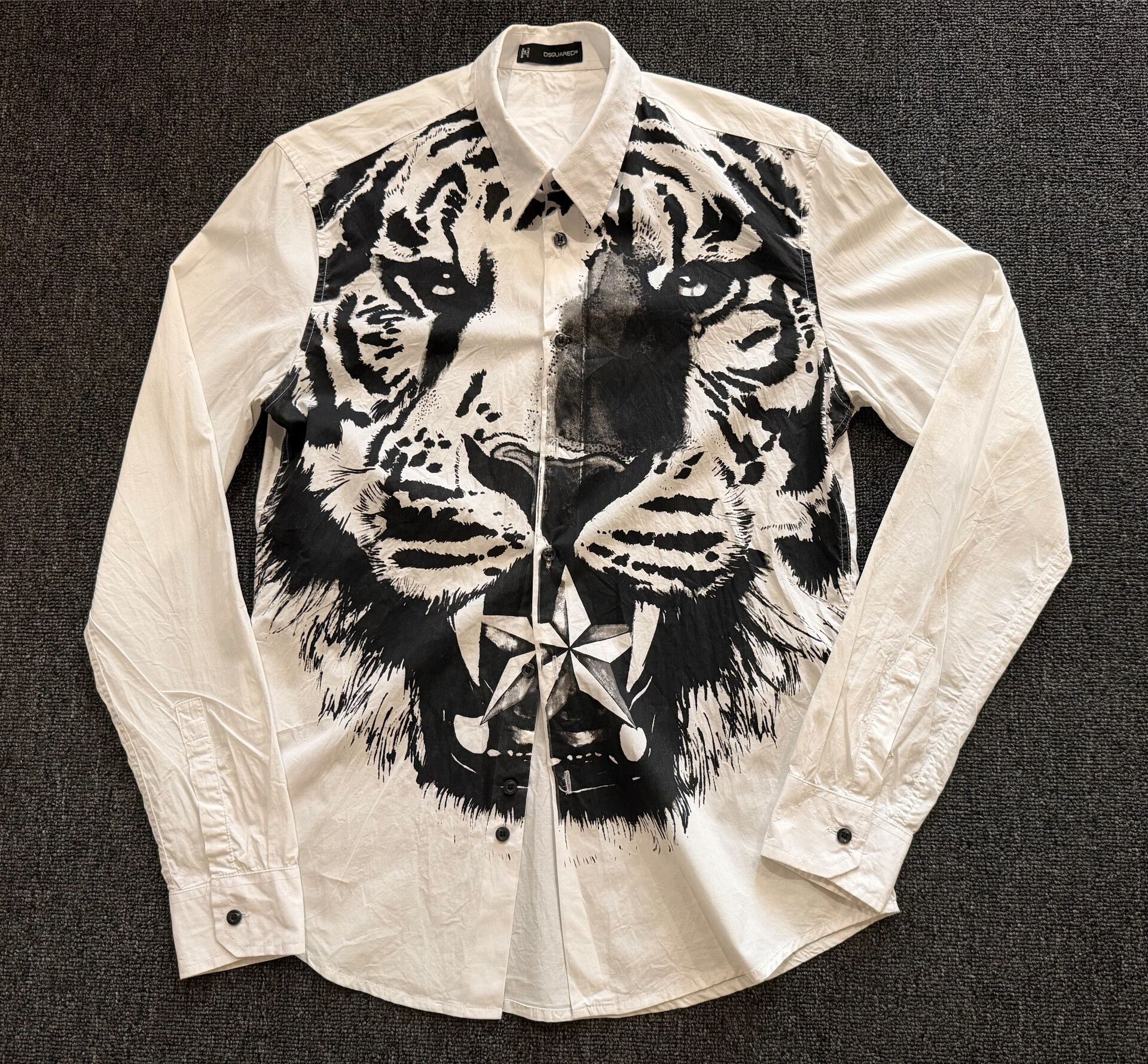 Dsquared2 Dsquared2 Tiger Print Long Sleeve Shirt Size US M / EU 48-50 / 2 - 2 Thumbnail