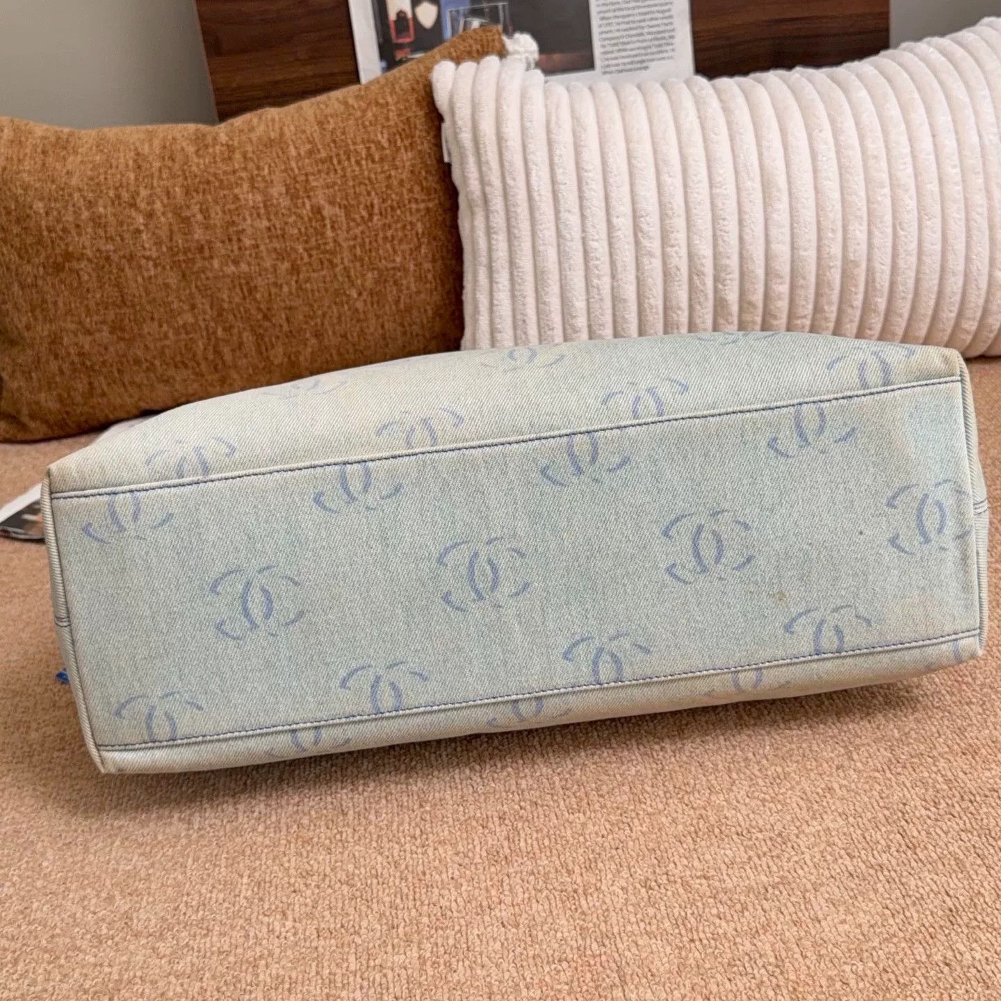 Chanel Pre-loved Bag Very good condition Size ONE SIZE - 4 Thumbnail