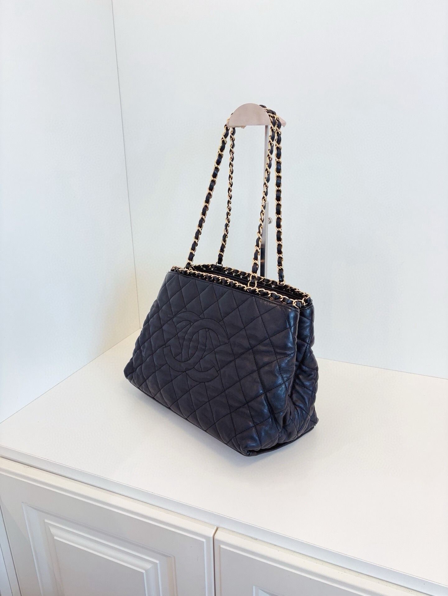 Chanel Pre-loved Bag Very good condition Size ONE SIZE - 4 Thumbnail
