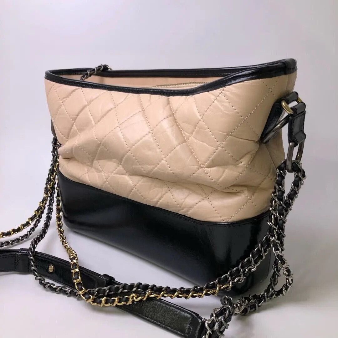 Chanel Pre-loved Bag Very good condition Size ONE SIZE - 3 Thumbnail