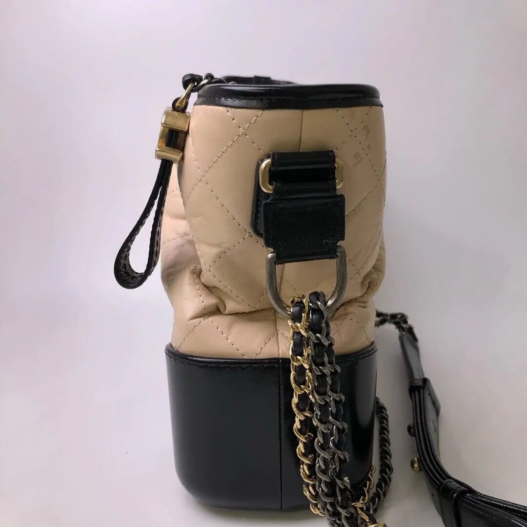 Chanel Pre-loved Bag Very good condition Size ONE SIZE - 6 Thumbnail