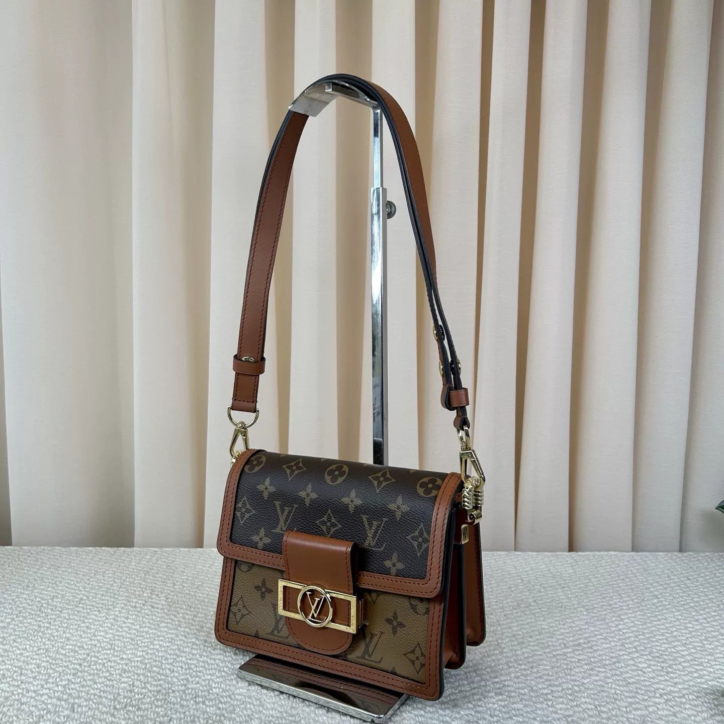 Louis Vuitton Pre-loved Bag Very good condition Size ONE SIZE - 5 Thumbnail
