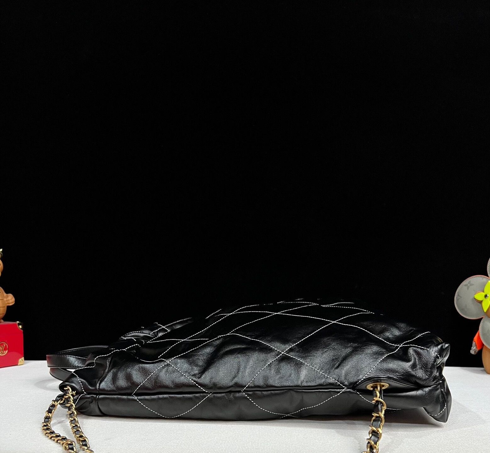 Chanel Pre-loved Bag Very good condition Size ONE SIZE - 4 Thumbnail