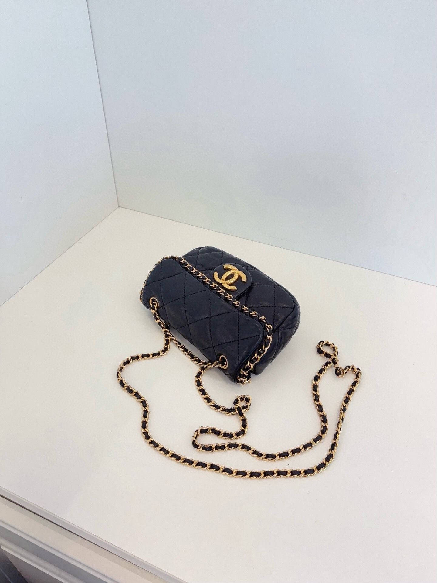 Chanel Pre-loved Bag Very good condition Size ONE SIZE - 5 Thumbnail