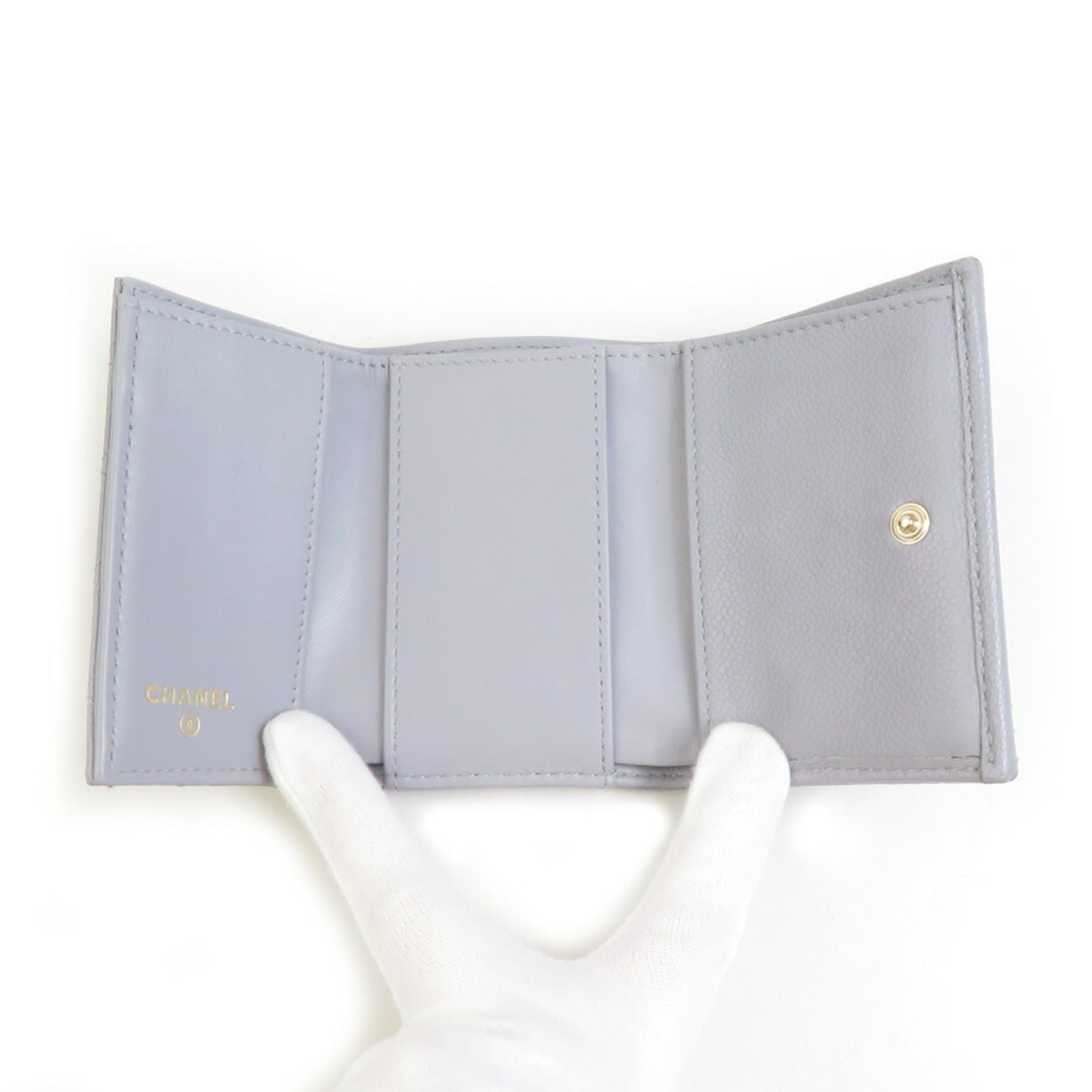 Chanel CHANEL Boy Chanel Tri-fold Wallet in Light Gray Caviar Leather, Women's, r10967a Size ONE SIZE - 3 Thumbnail