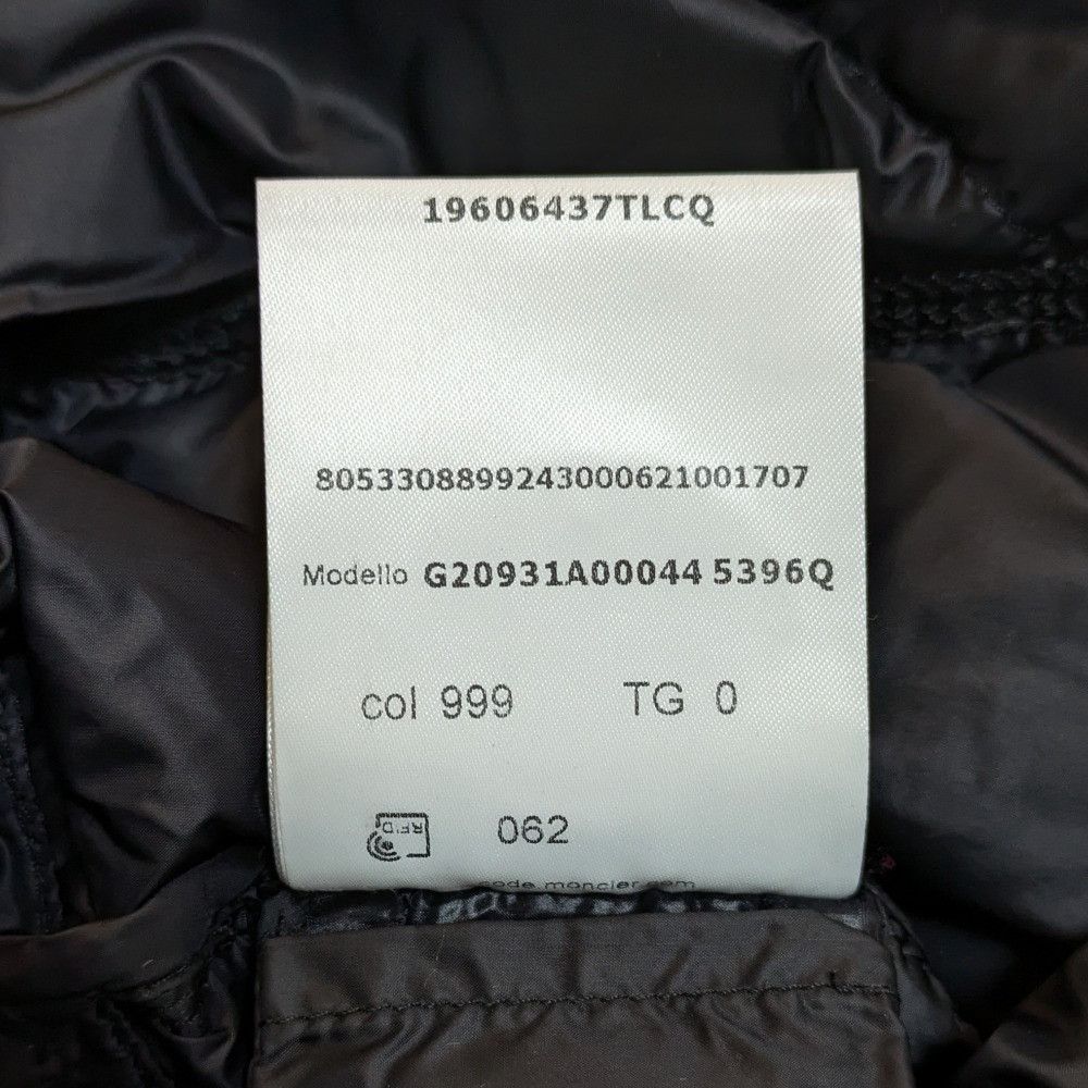 Moncler Moncler Moncler BELLARDIE Nylon Short Down Jacket Textile Outerwear DUTY FREE for USA Size ONE SIZE - 16 Thumbnail