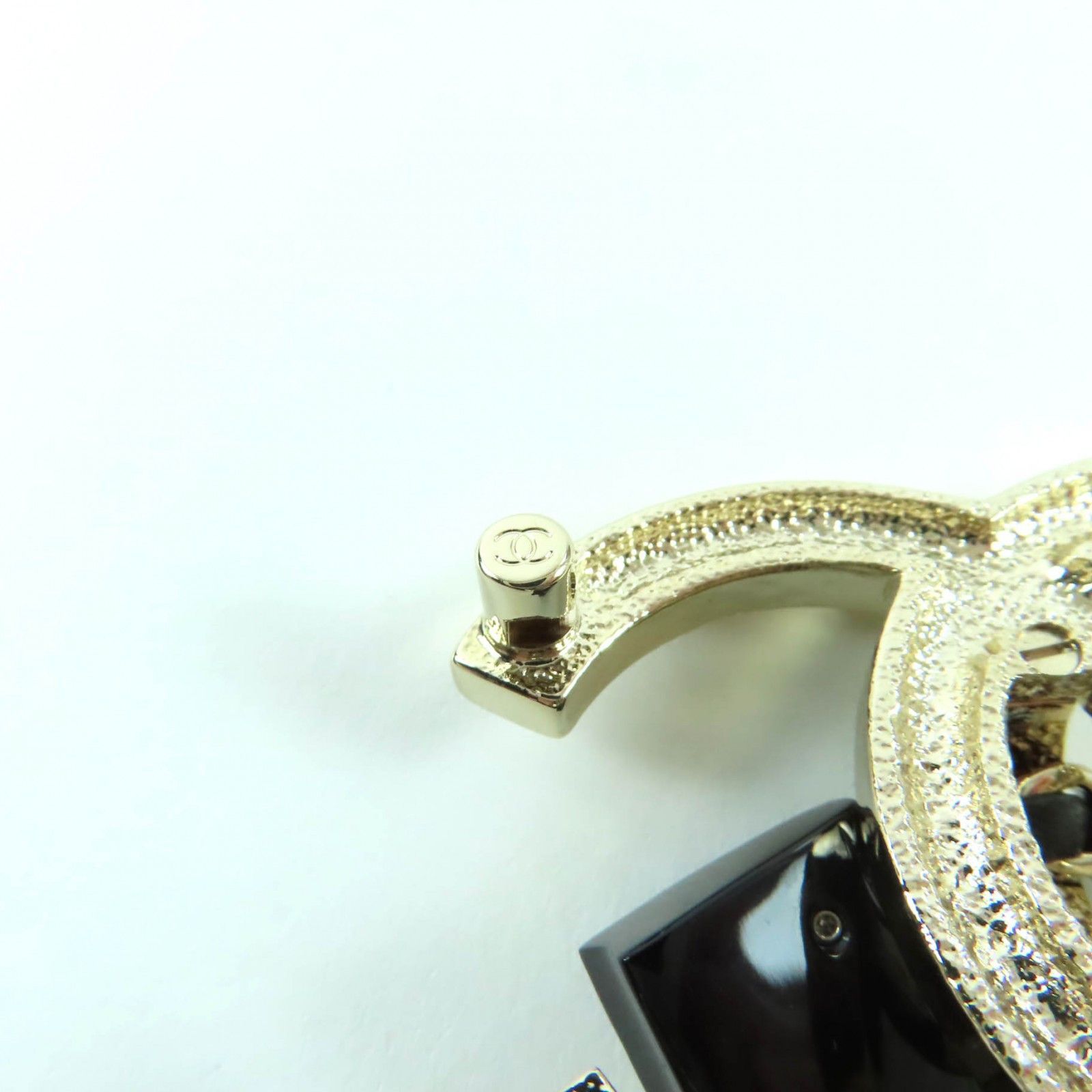 Chanel Chanel Chanel COCO Mark Brooch Metal Brooch DUTY FREE for USA Size ONE SIZE - 7 Thumbnail