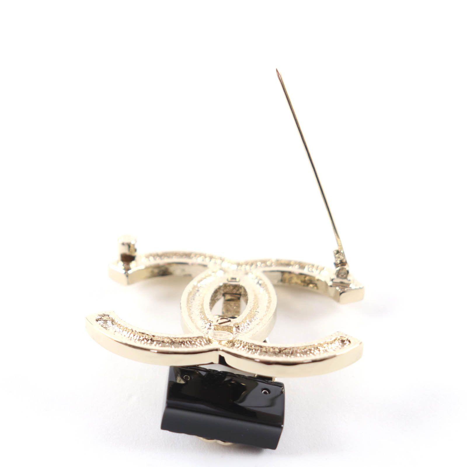 Chanel Chanel Chanel COCO Mark Brooch Metal Brooch DUTY FREE for USA Size ONE SIZE - 5 Thumbnail