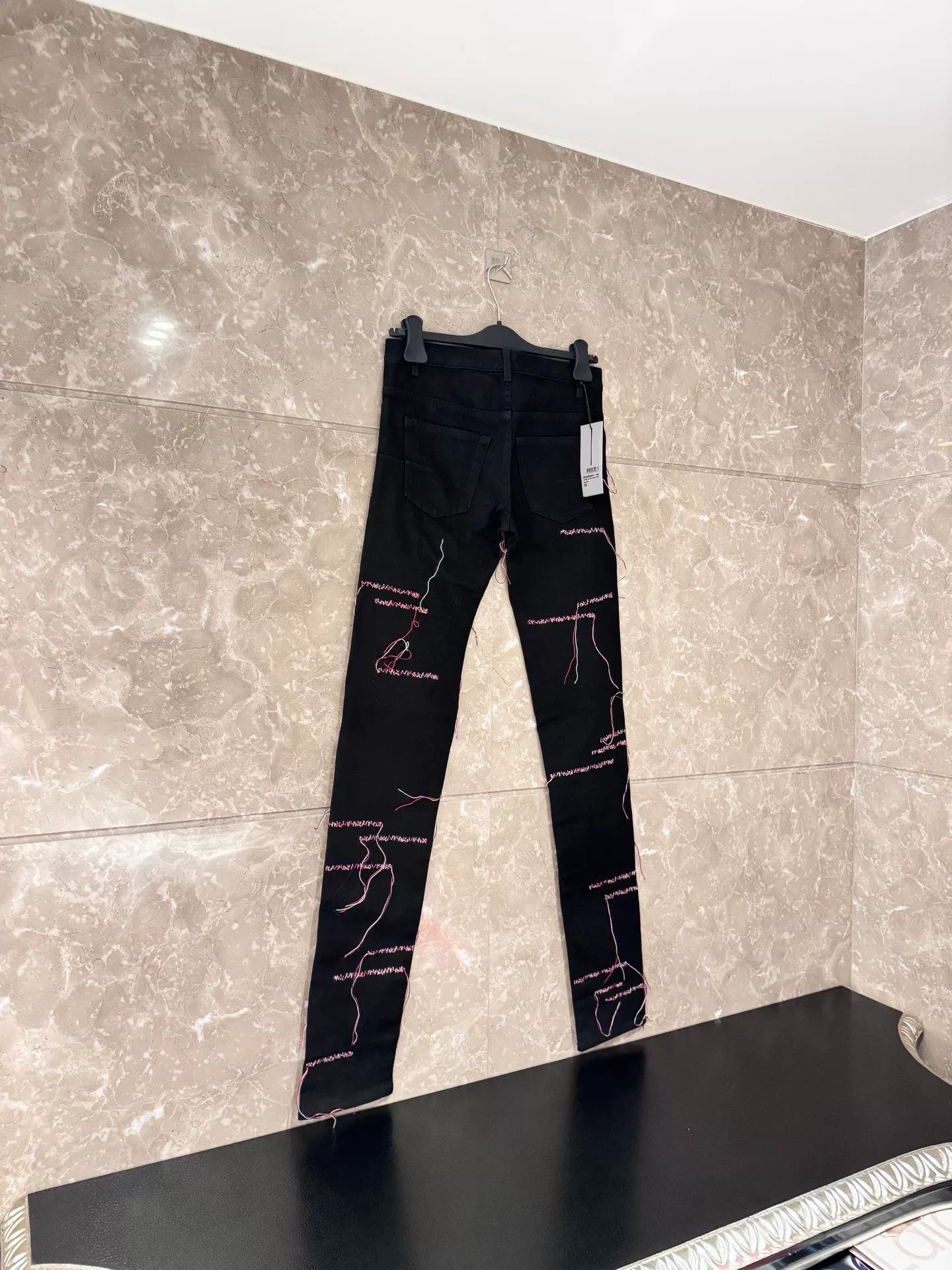 Dior Dior 16FW Runway Red Stitch Jeans Size US 29 - 2 Thumbnail