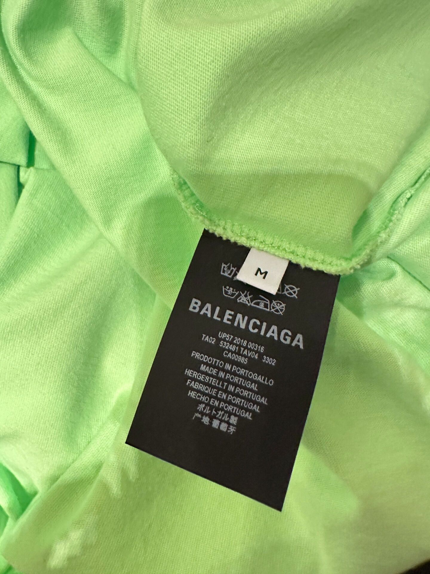 Balenciaga Balenciaga Fluorescent Green Short-Sleeve T-Shirt Size US M / EU 48-50 / 2 - 3 Thumbnail