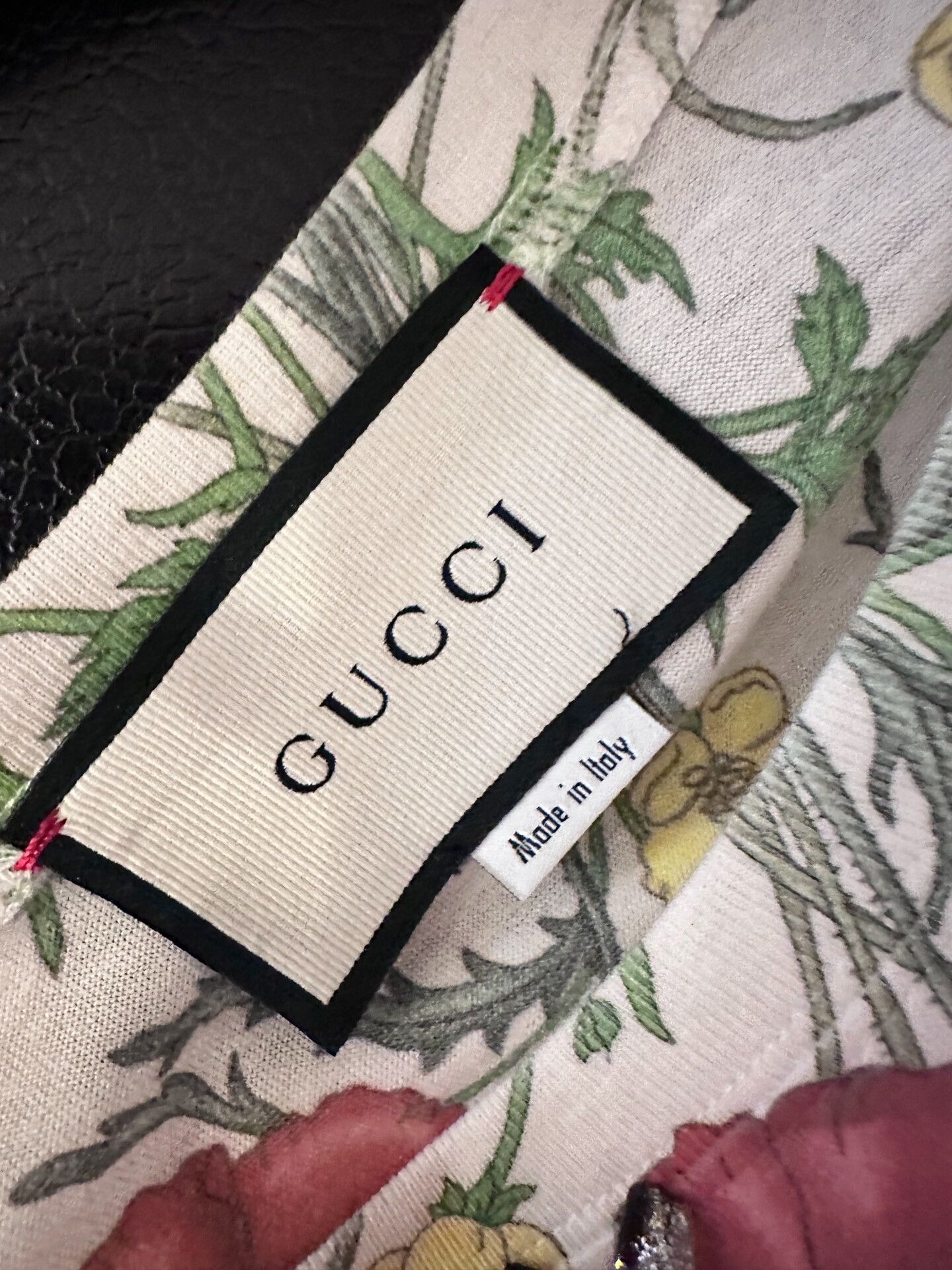 Gucci Gucci Floral Short-Sleeve T-Shirt Size XS / US 0-2 / IT 36-38 - 3 Thumbnail