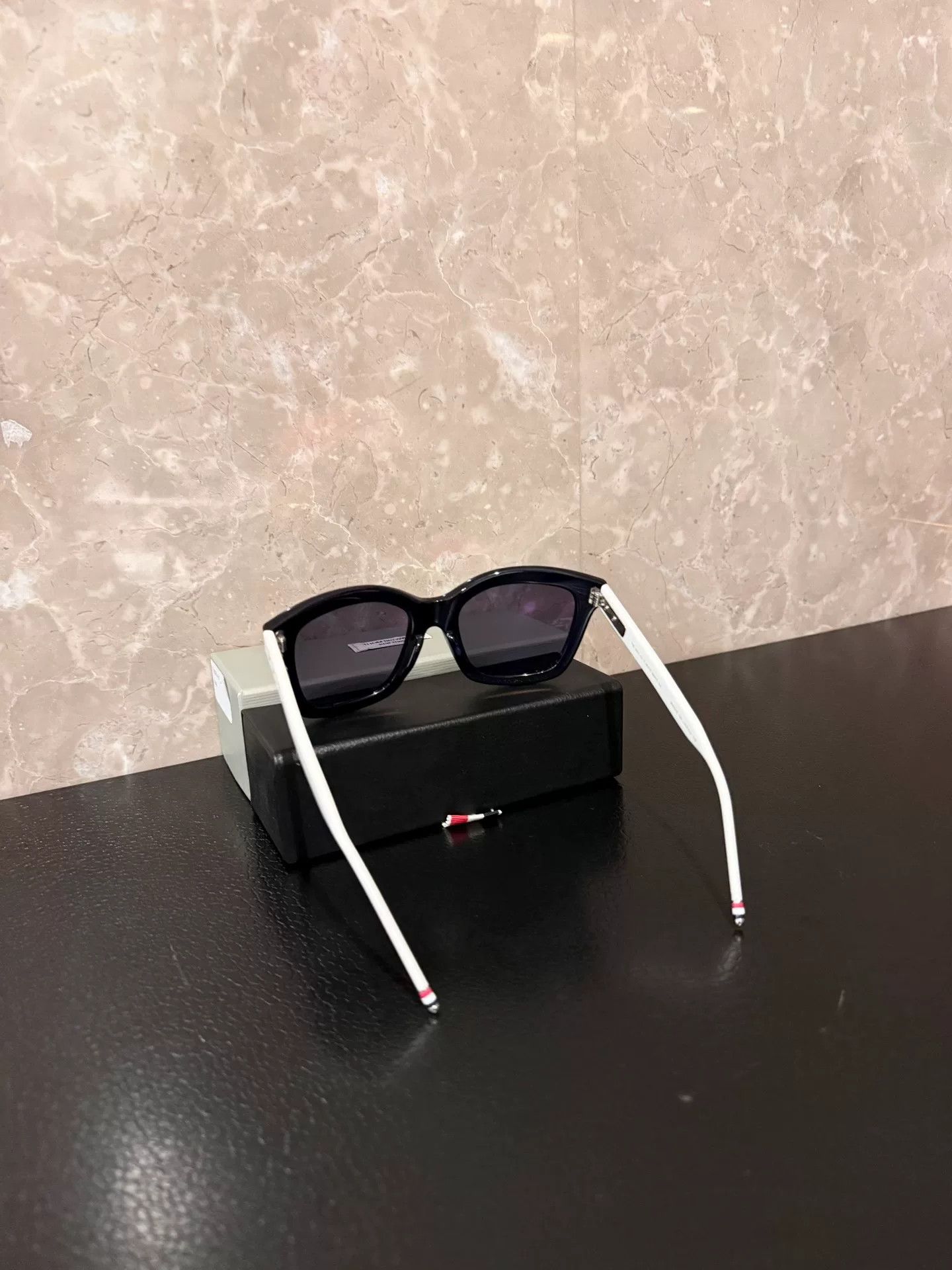 Thom Browne Thom Browne Women's Cat-Eye Sunglasses Size ONE SIZE - 4 Thumbnail