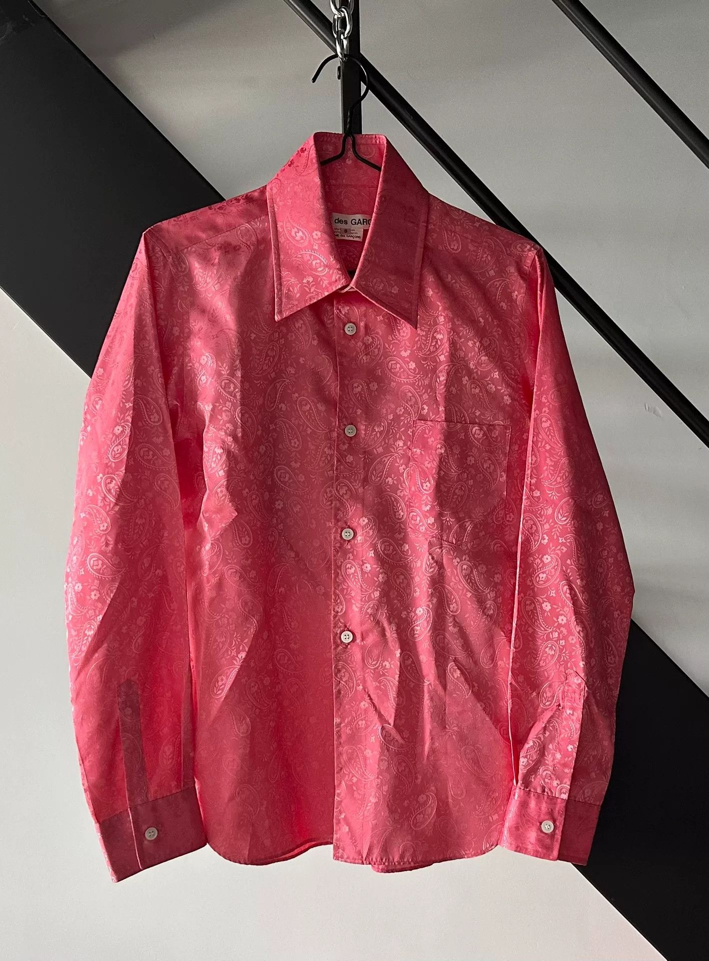 Comme des Garcons Comme Des Garçons Pink Paisley Shirt Size S / US 4 / IT 40 - 2 Thumbnail