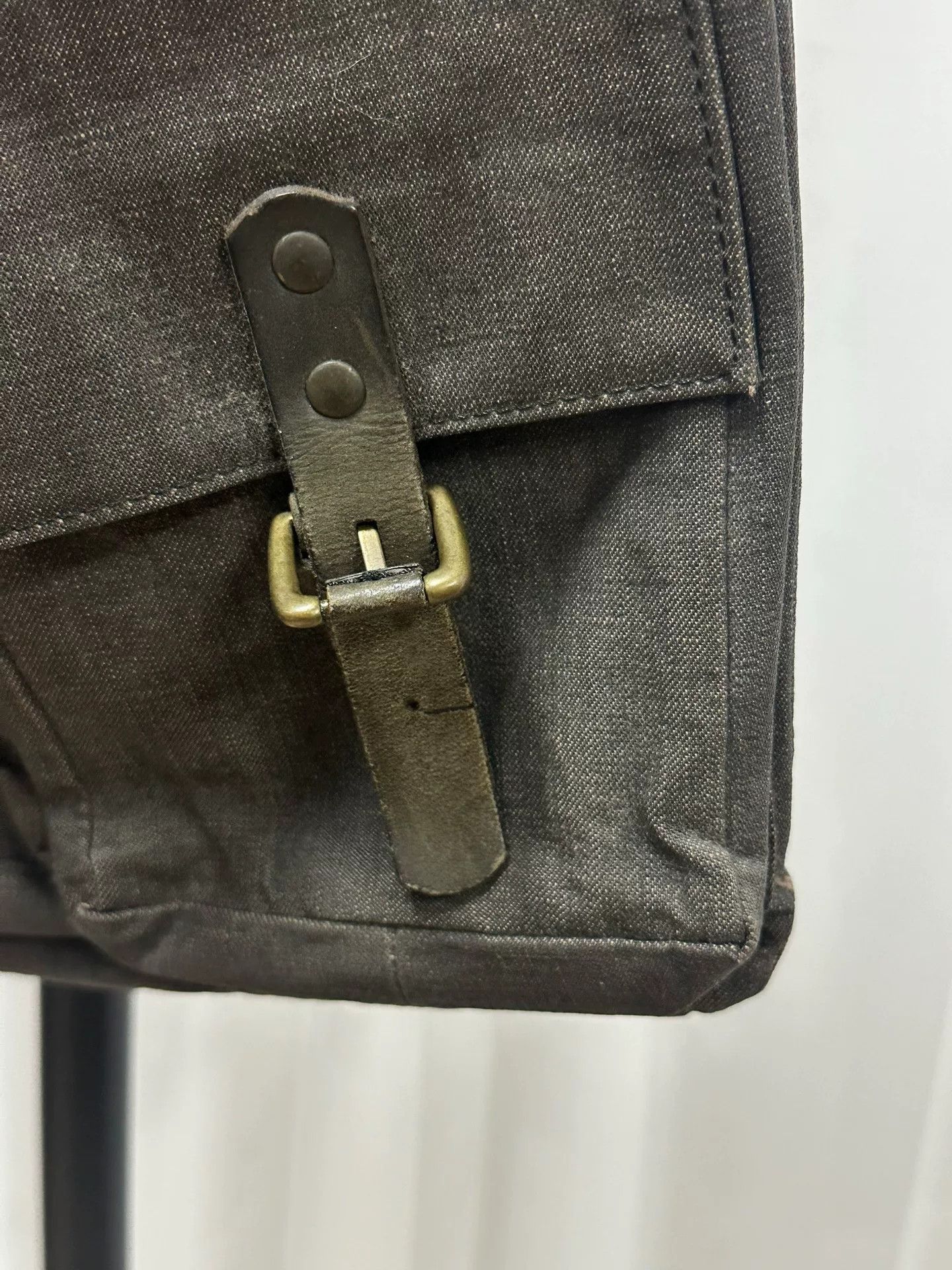 Dries Van Noten Dries Van Noten Messenger Bag in Dark Gray Size ONE SIZE - 3 Thumbnail