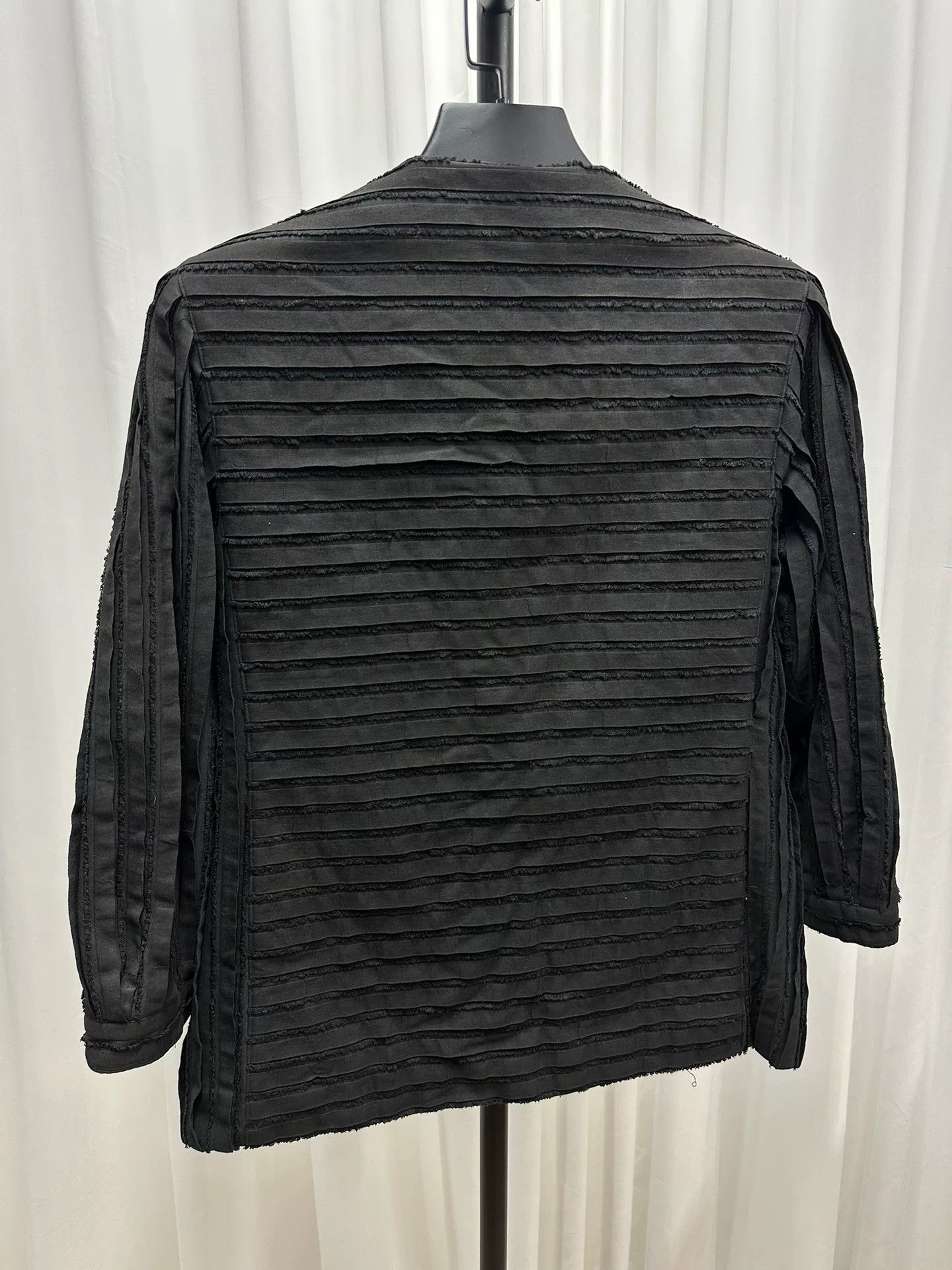 Issey Miyake Issey Miyake 1970s Pleated Black Jacket Size US M / EU 48-50 / 2 - 5 Thumbnail