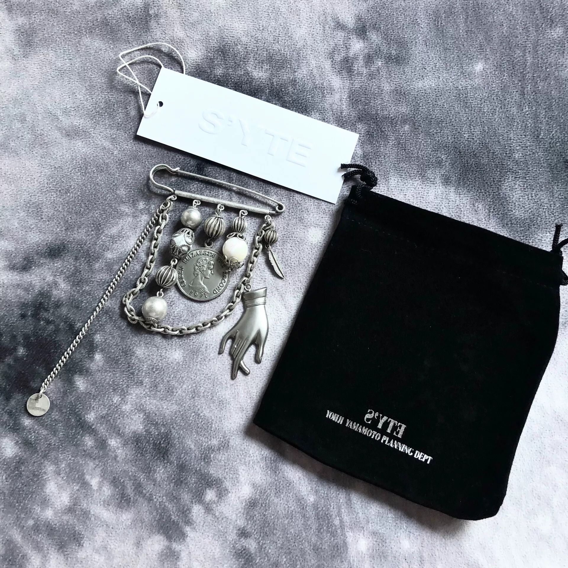 Yohji Yamamoto Yohji Yamamoto SYTE Coin Bead Chain Brooch Size ONE SIZE - 3 Thumbnail
