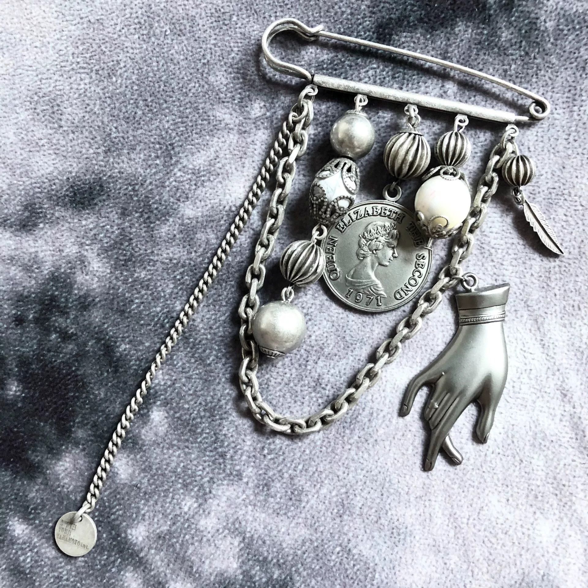 Yohji Yamamoto Yohji Yamamoto SYTE Coin Bead Chain Brooch Size ONE SIZE - 4 Thumbnail