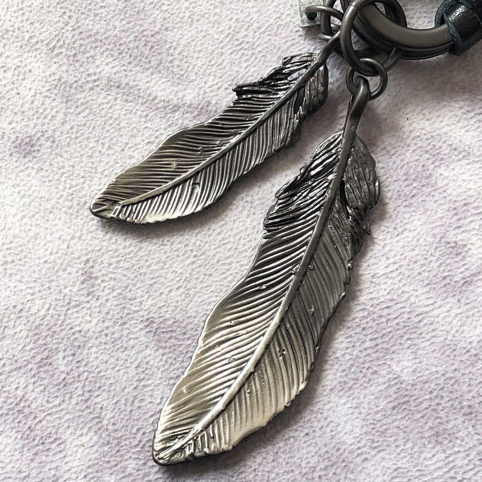 Yohji Yamamoto Yohji Yamamoto SYTE Feather Necklace Size ONE SIZE - 8 Thumbnail