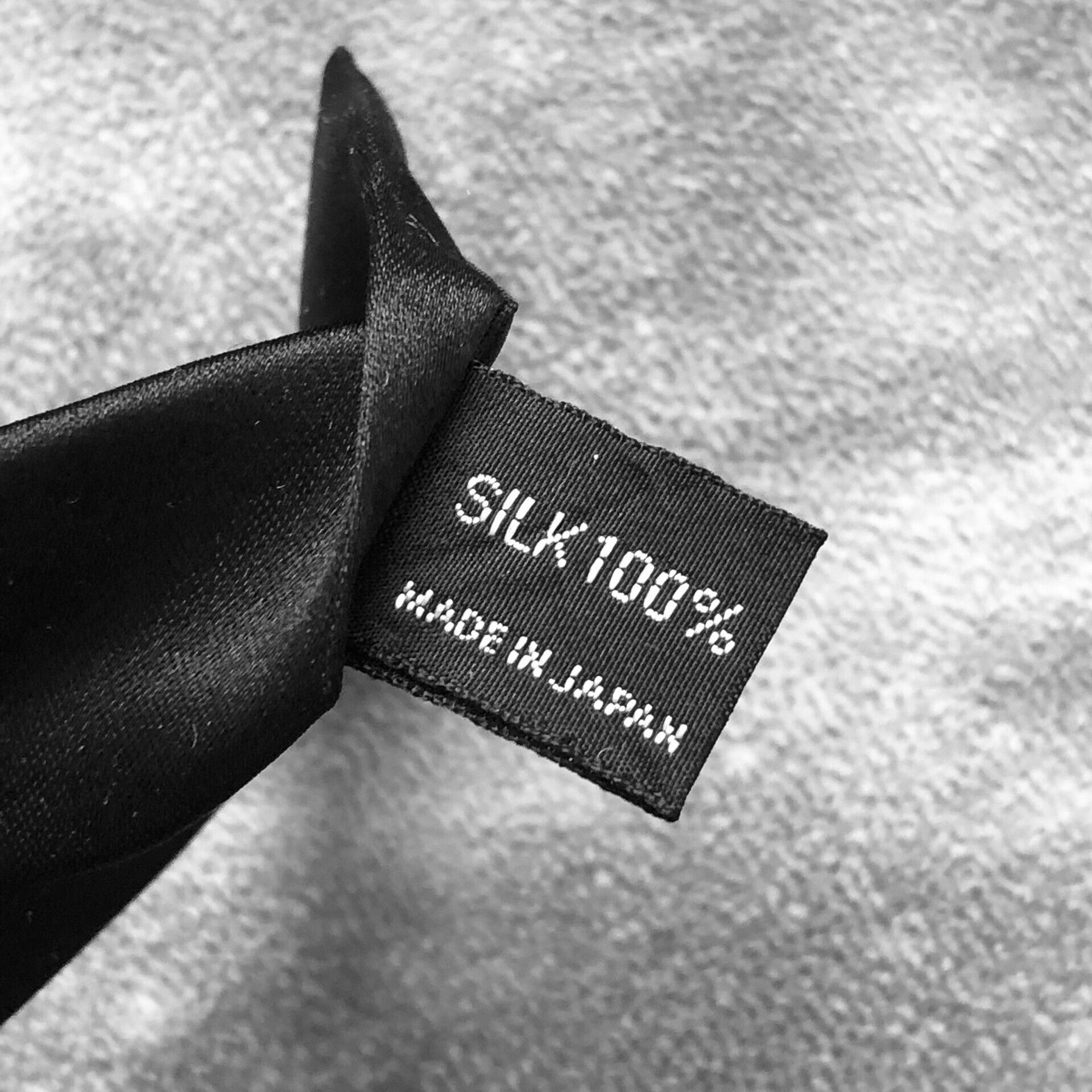 Yohji Yamamoto Yohji Yamamoto Chrysanthemum Silk Tie Size ONE SIZE - 9 Thumbnail