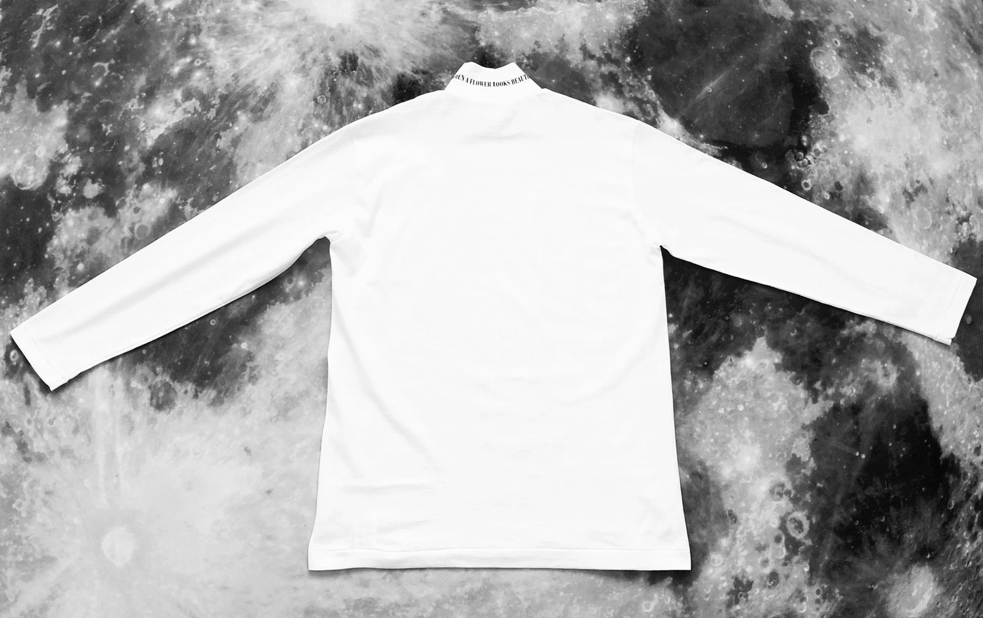 Yohji Yamamoto Yohji Yamamoto SYTE Turtleneck Print Tee Size US L / EU 52-54 / 3 - 7 Thumbnail
