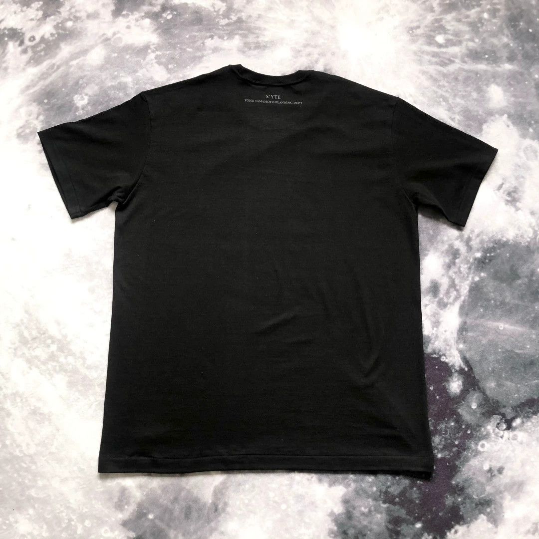 Yohji Yamamoto Yohji Yamamoto SYTE Portrait Short-Sleeve TEE Size US XL / EU 56 / 4 - 7 Thumbnail