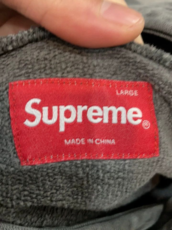 Supreme Supreme Vintage Gray Hoodie Size US L / EU 52-54 / 3 - 5 Thumbnail