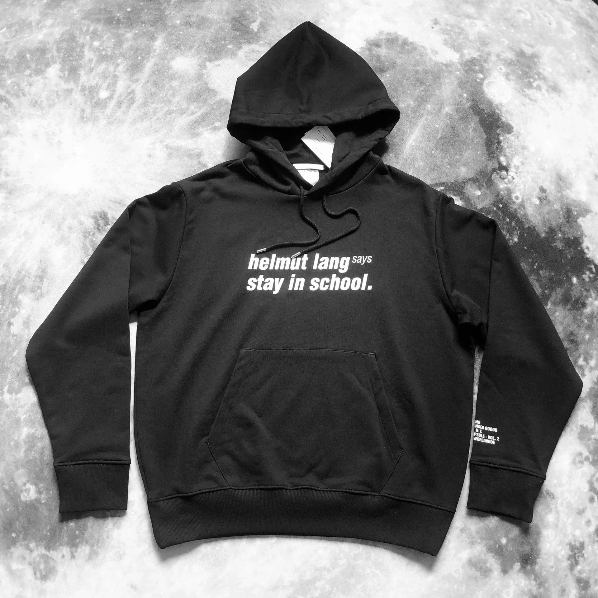 Helmut Lang Helmut Lang Back Smiley Stay In School Hoodie Size US L / EU 52-54 / 3 - 6 Thumbnail