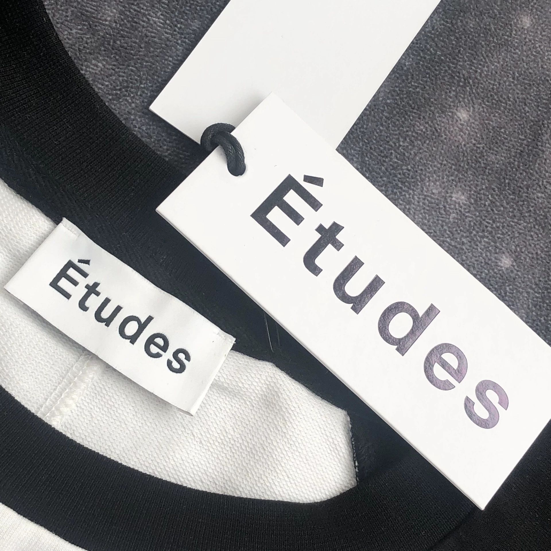Etudes Etudes Desert Nevermind Longsleeve T-shirt Size US L / EU 52-54 / 3 - 4 Thumbnail