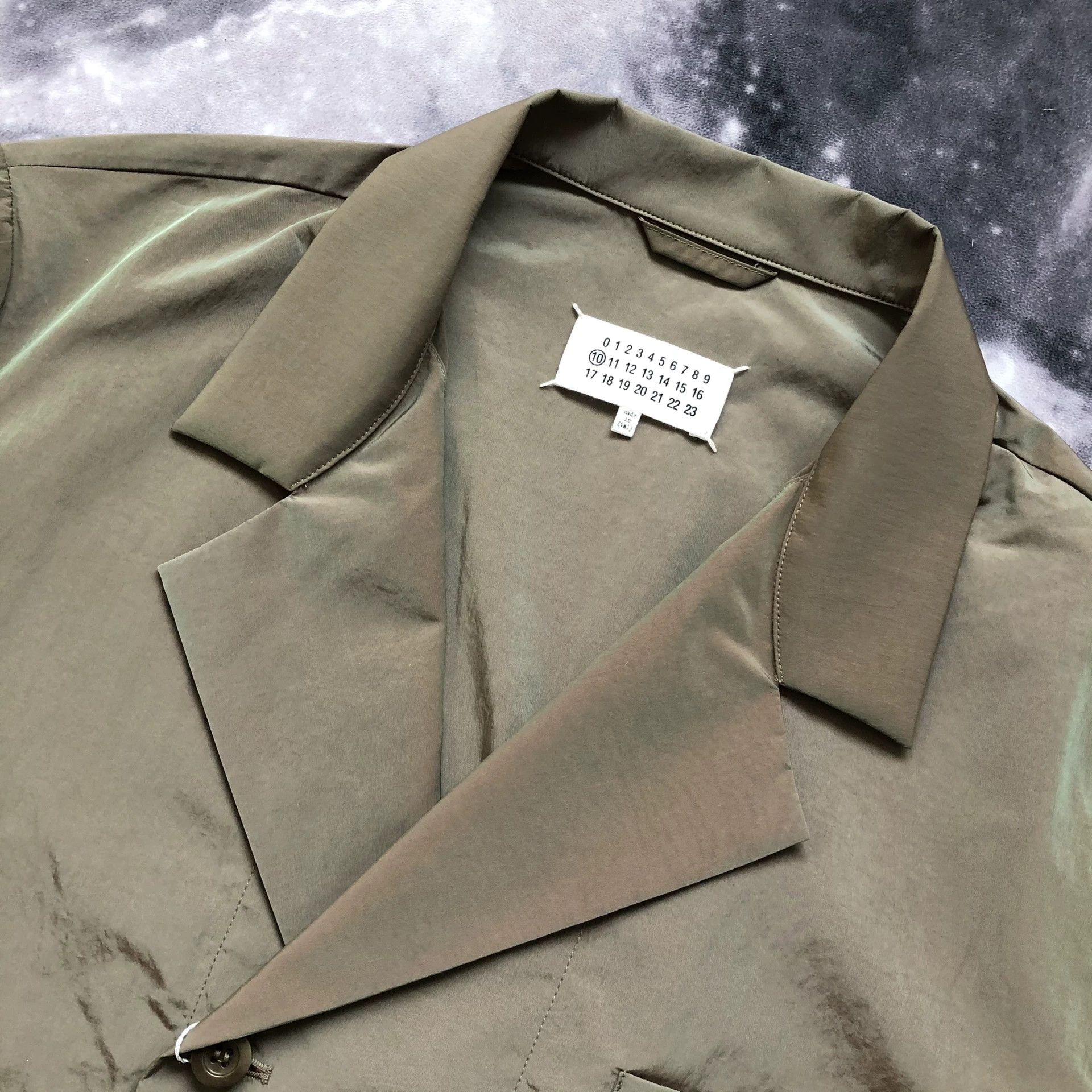 Maison Margiela Maison Margiela Pearlescent Double-Breasted Suit Size US M / EU 48-50 / 2 - 4 Thumbnail