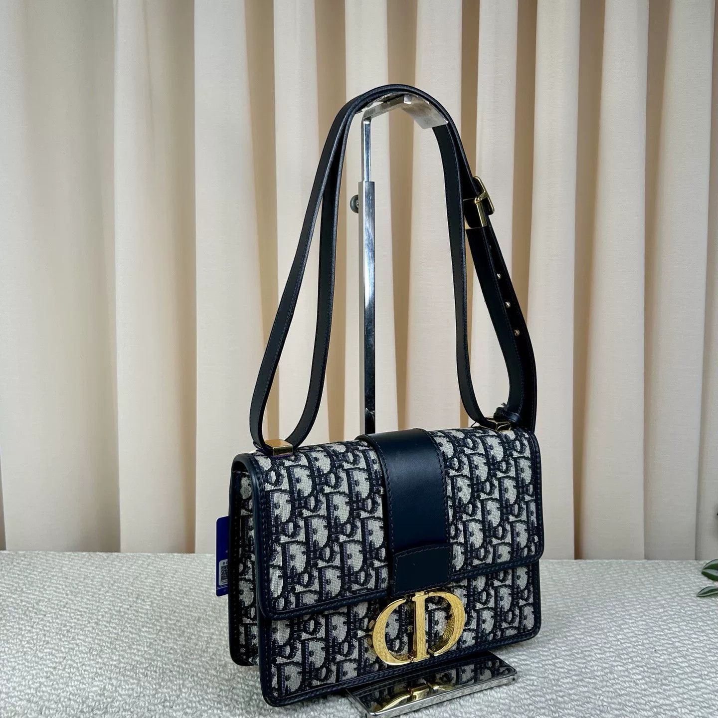 Dior Pre-loved Bag Very good condition Size ONE SIZE - 3 Thumbnail