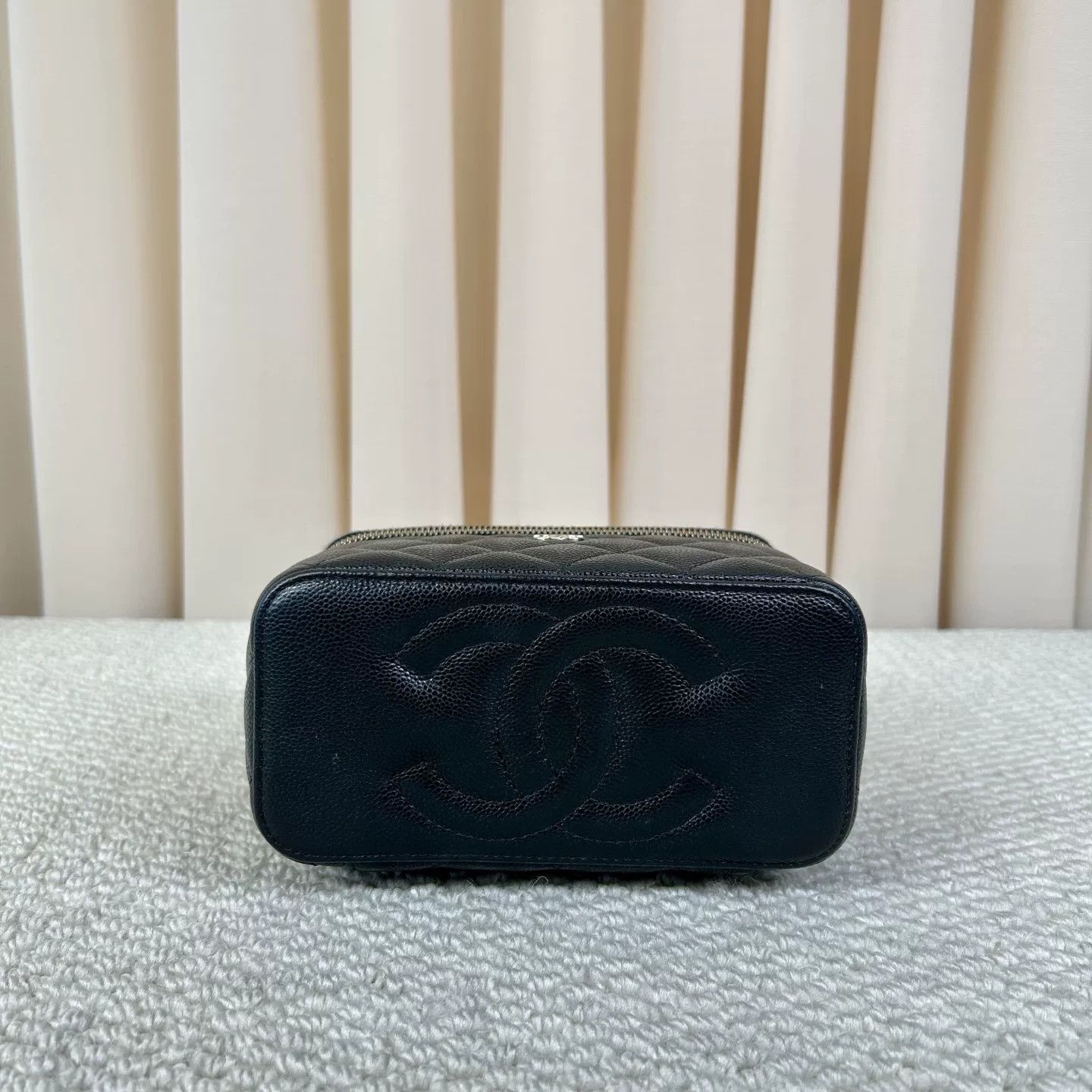 Chanel Pre-loved Bag Very good condition Size ONE SIZE - 3 Thumbnail